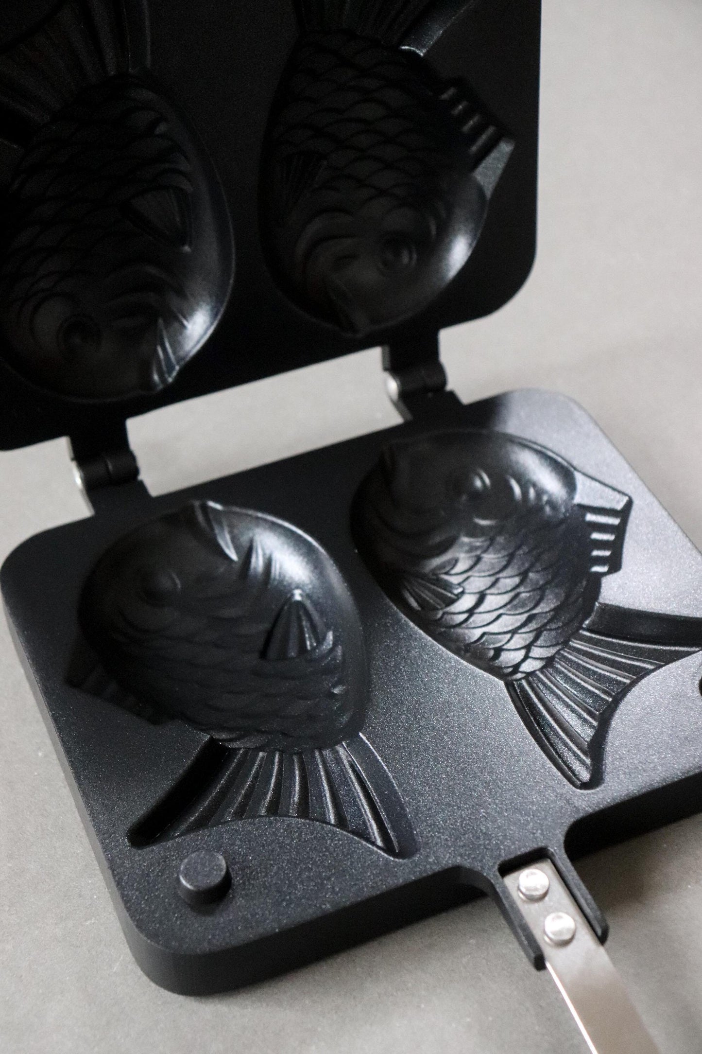 Japanese Taiyaki Pan for Gas Stove, Double Fish-Shaped Cake Maker, Nonstick Aluminum Mold, Japanese Street Food Cooking Tool