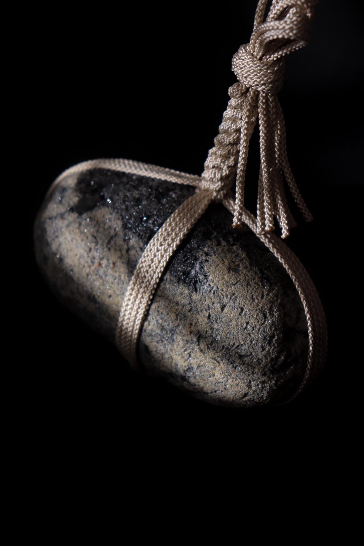 Japanese Sekimori Stone, Hokkaido Obsidian, Large 702g Natural Stone Object, Edo Cord, Wabi Sabi Sculpture, One of a Kind
