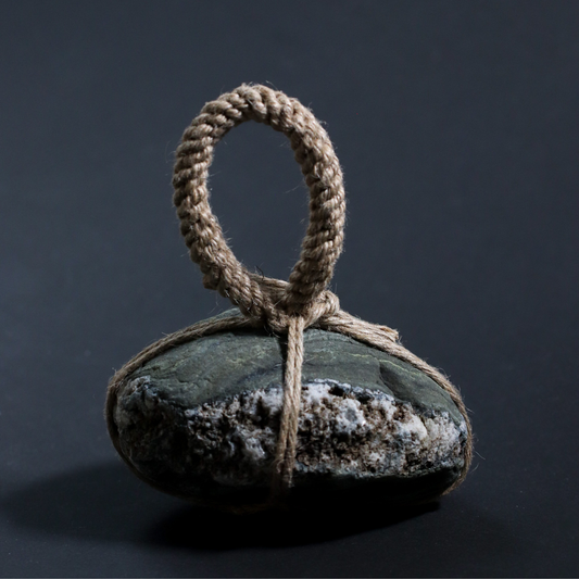 Sekimori-ishi Guardian Stone – Two-Tone Japanese River Stone