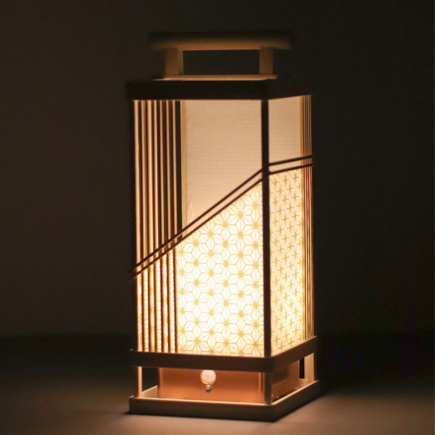 Japanese Asanoha Lantern – Handcrafted Hinoki & Washi Light
