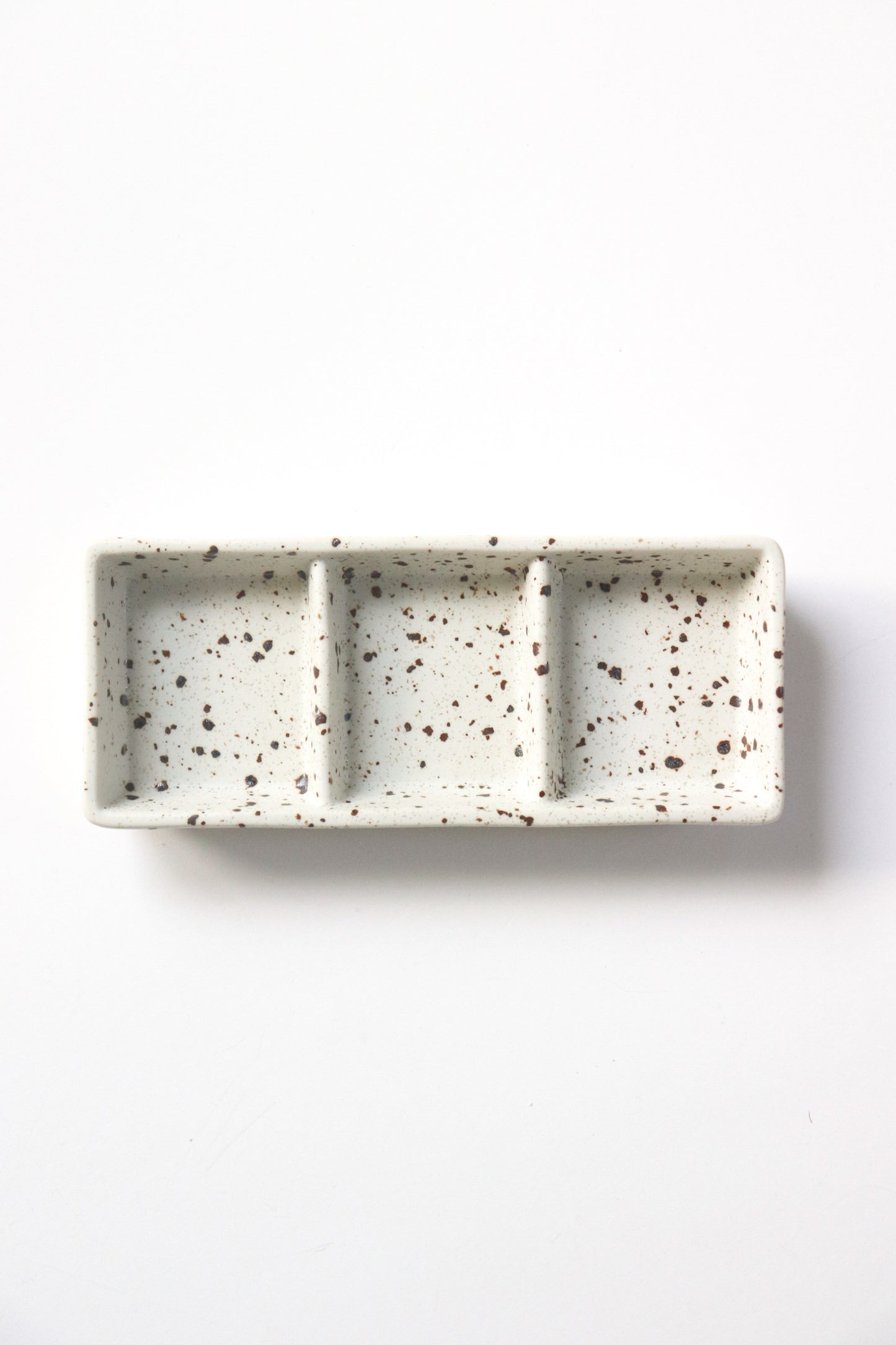 Mino Ware Three-Compartment Dish – White Glaze