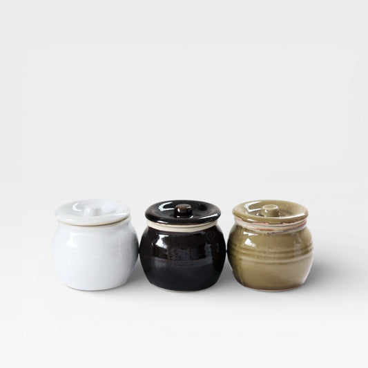 Japanese Handcrafted Ceramic Crock – Tajimi Kiln, 180 ml