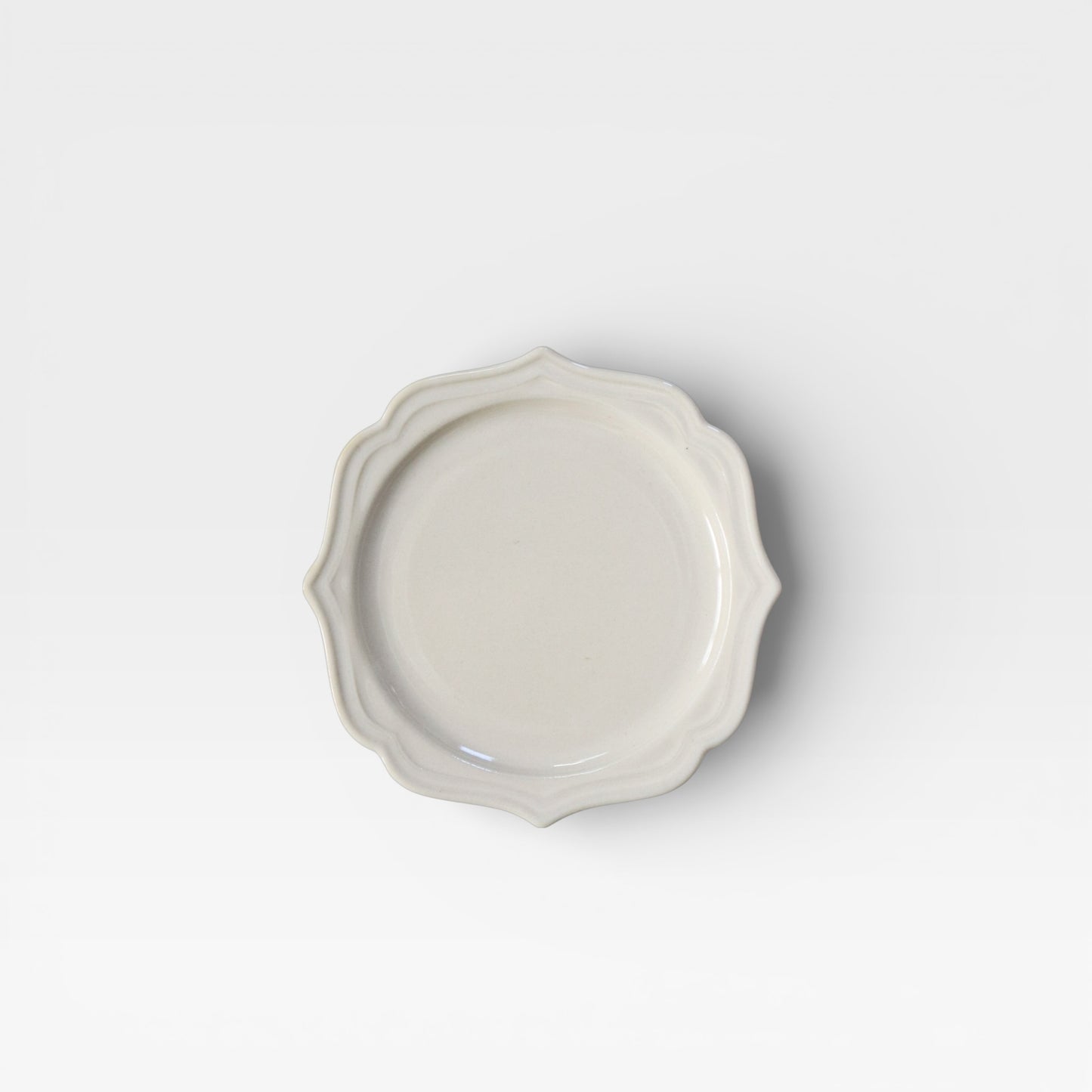 Japanese Mino Ware Scalloped White Porcelain Plate