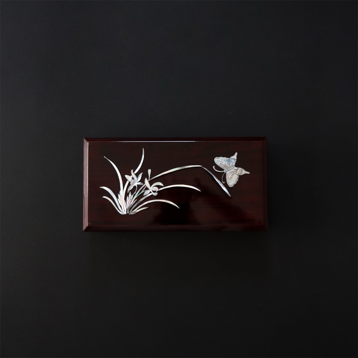 Vintage Raden Lacquer Keepsake Box