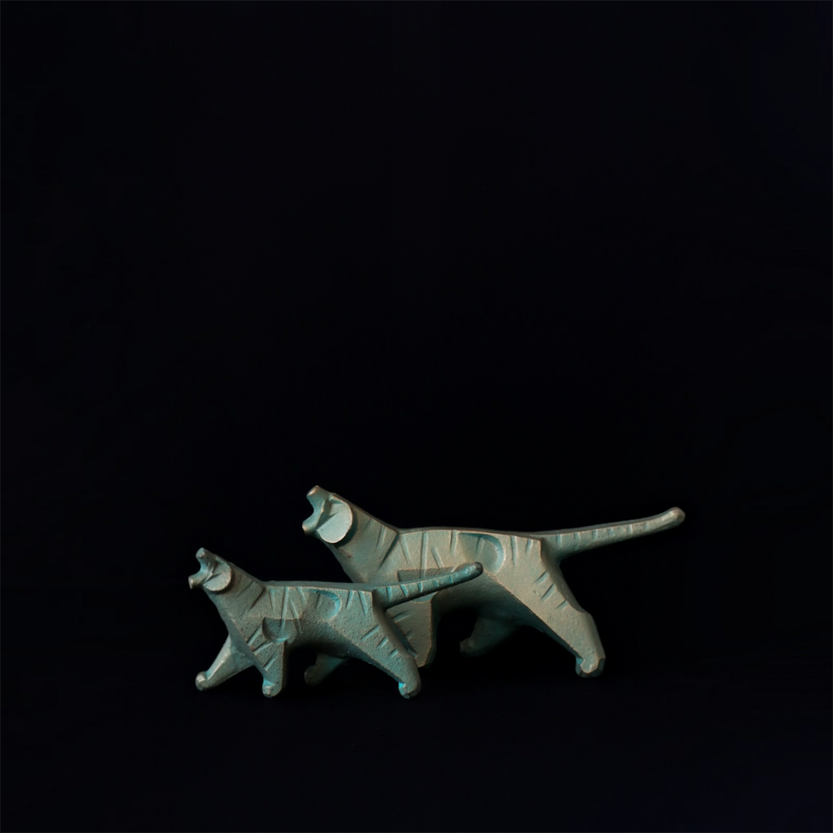 Sotaro Saegusa Bronze Tiger Sculpture Set