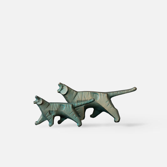 Sotaro Saegusa Bronze Tiger Sculpture Set
