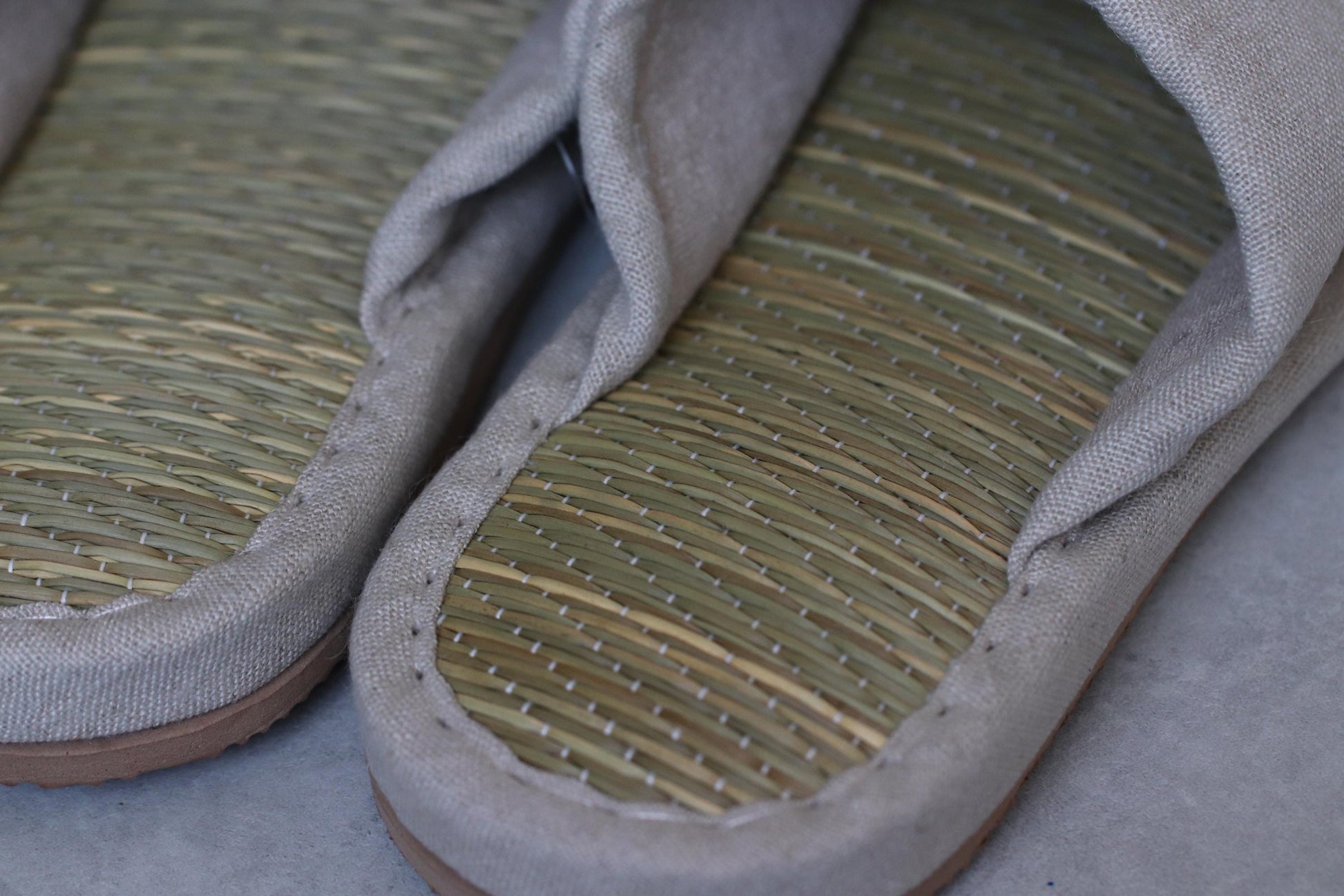 Japanese Igusa Slippers XL / Natural Tatami Sandals / Breathable Summer House Shoes / Anti-Slip EVA Sole
