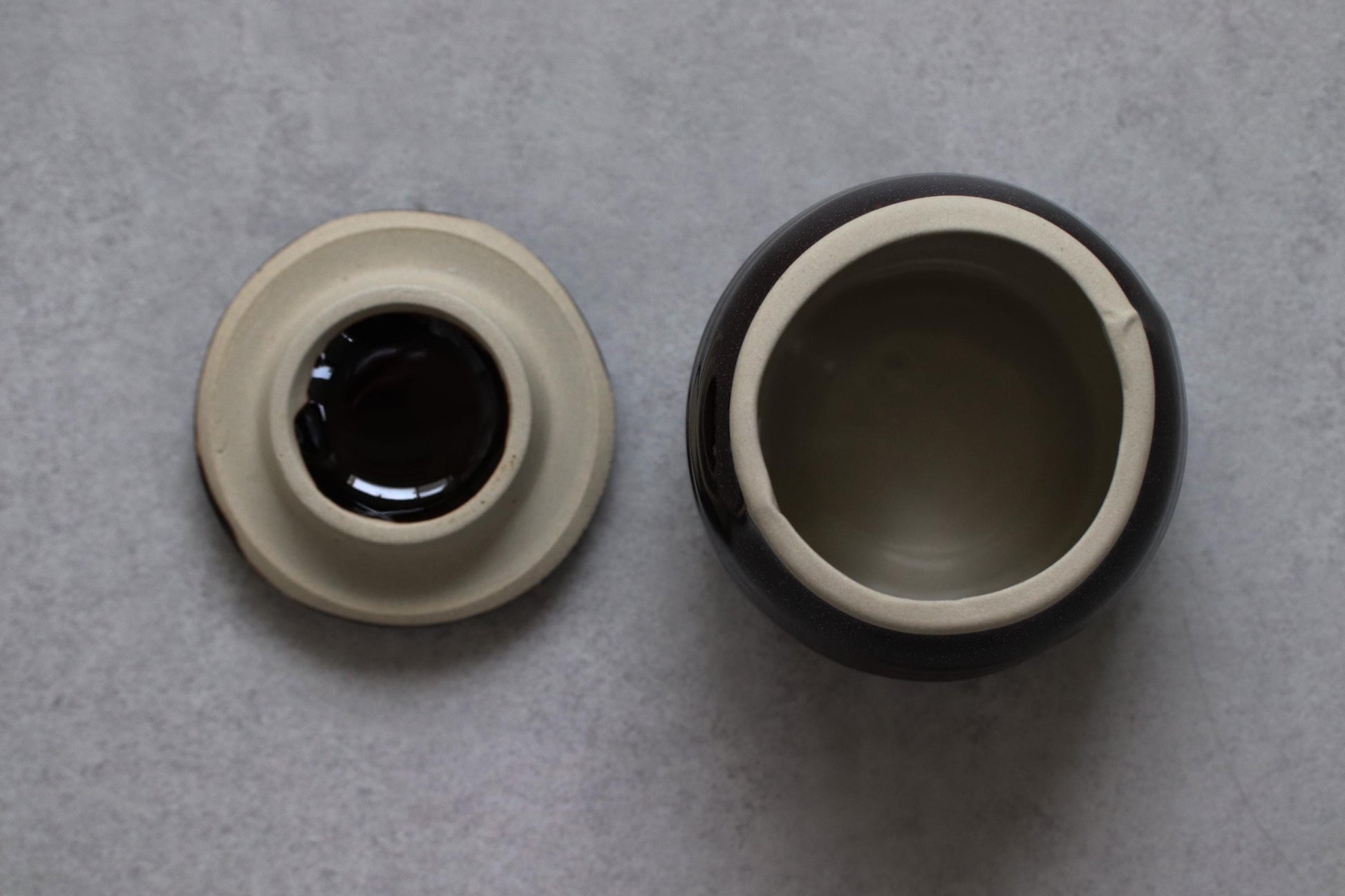 Japanese Ceramic Pickle Jar with Lid | Handmade Miso Pot | Traditional Tajimi Ware | Small Fermentation Crock | Olive / White /Brown |180ml