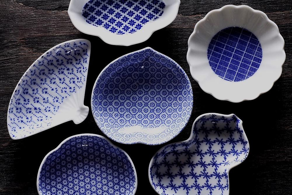 Azmaya Mamezara Small Plates | Japanese Porcelain from Amakusa | Inban Transfer Print Dobai Ash Glaze | Mix & Match – 4 Designs