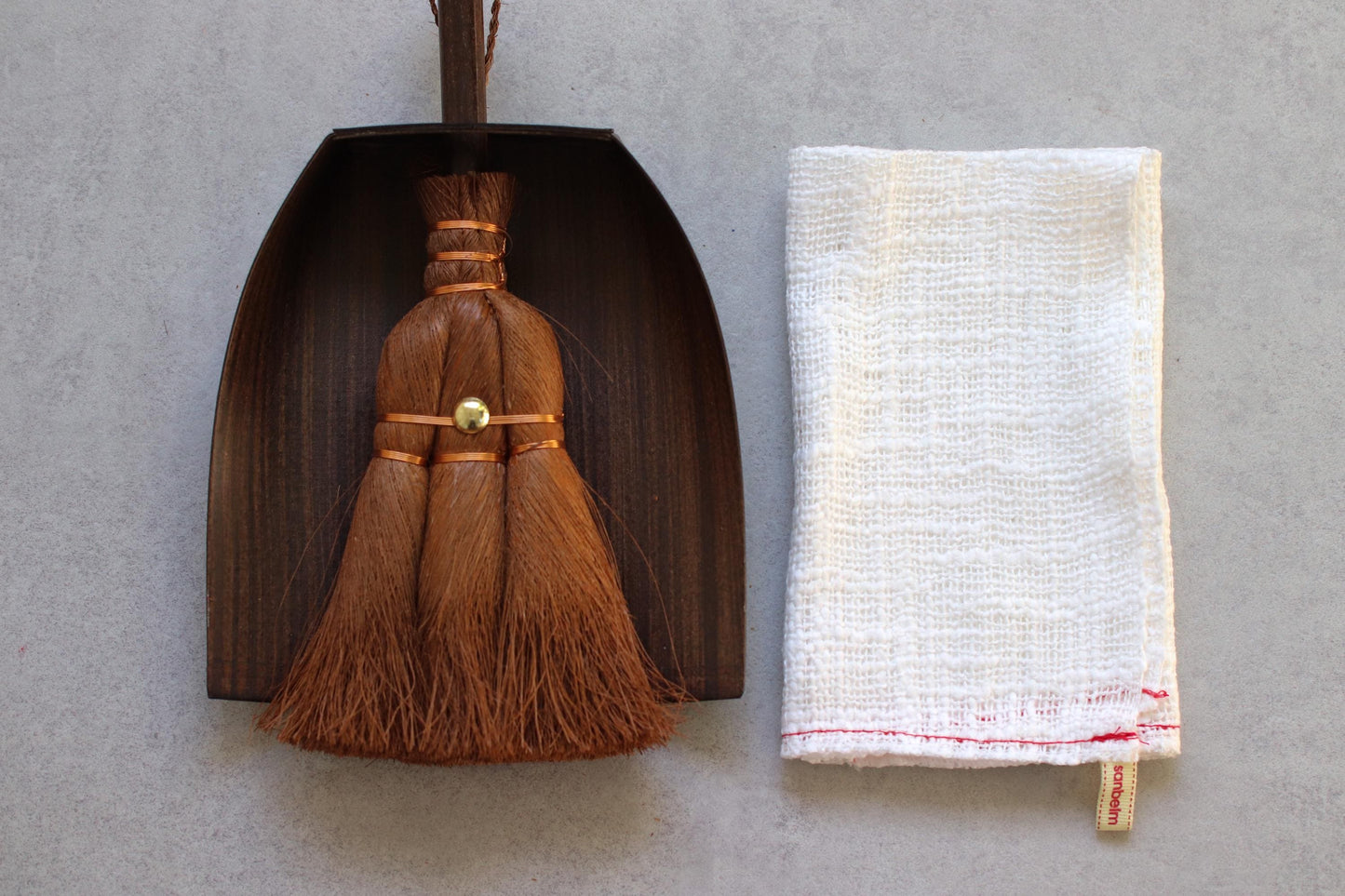 Japanese Natural Cleaning Set | Handmade Palm Broom, Persimmon Tannin Dustpan & Cotton Cleaning Cloth | Made in Japan