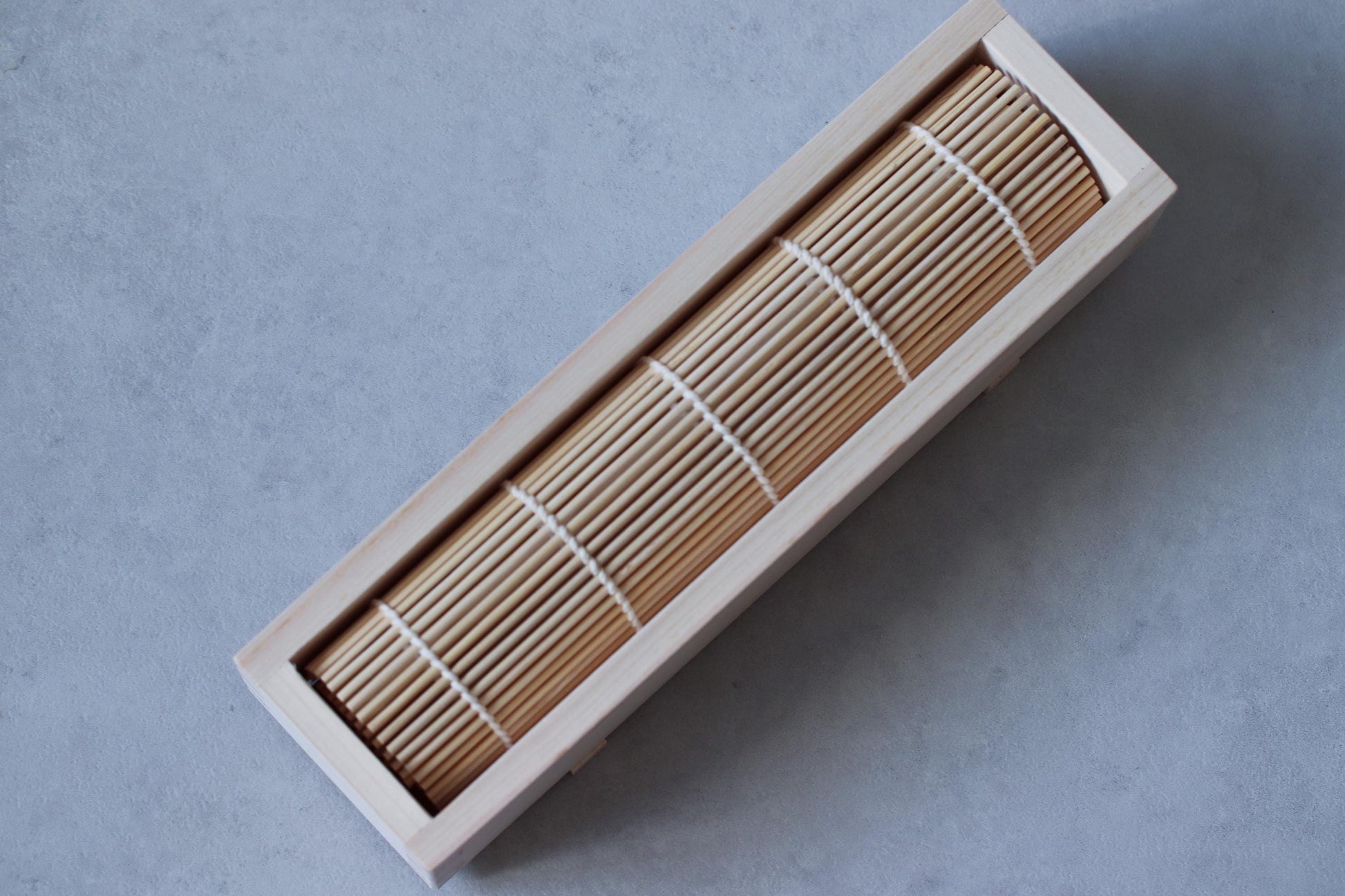 Japanese Sushi Roll Making Kit Hinoki Wooden Sushi Maker Bamboo Mat Set Made in Japan