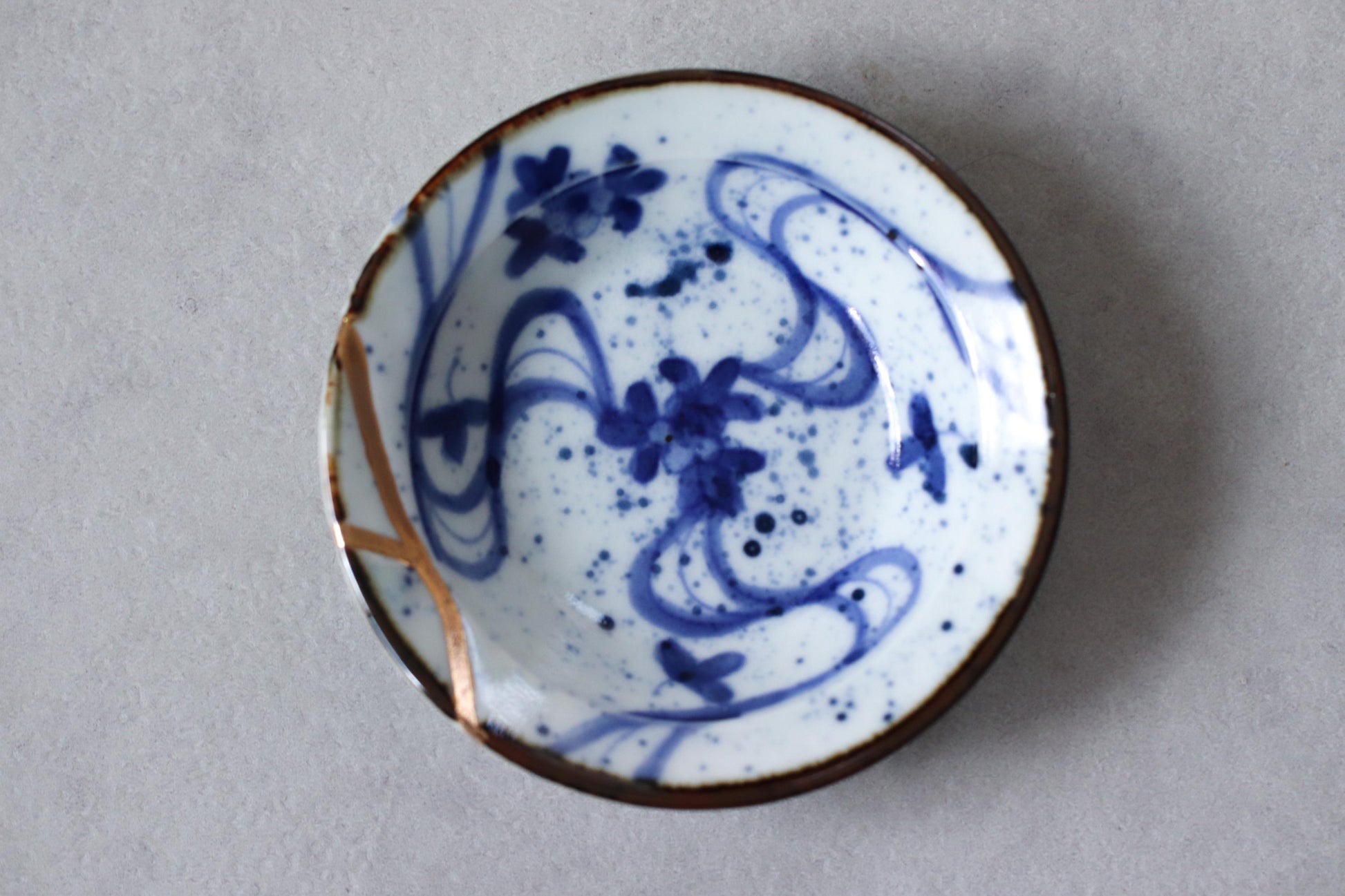 Kintsugi Inspired Imari Porcelain Plate, Hand Painted Japanese Small Dish, Blue and Gold Side Plate, Made in Japan Wabi Sabi Tableware