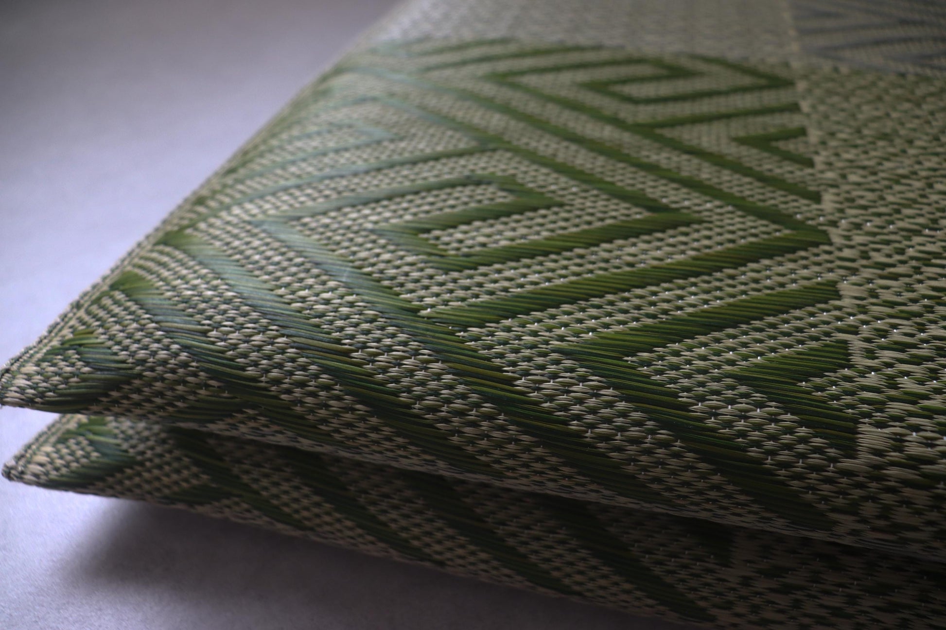 2-Piece Igusa Tatami Cushion Set | Authentic Japanese Woven Zabuton | Minimalist Green Floor Decor | Made in Japan