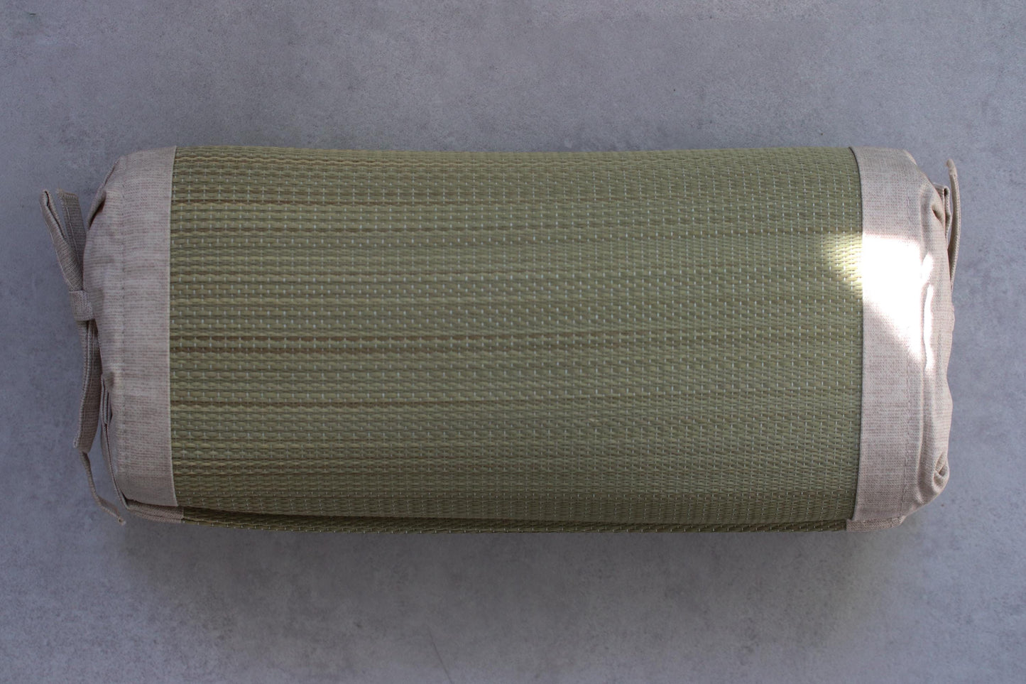 Japanese Igusa Bolster Pillow | Handwoven Tatami Neck Pillow | Adjustable Height | Natural Rush Grass | Made in Japan