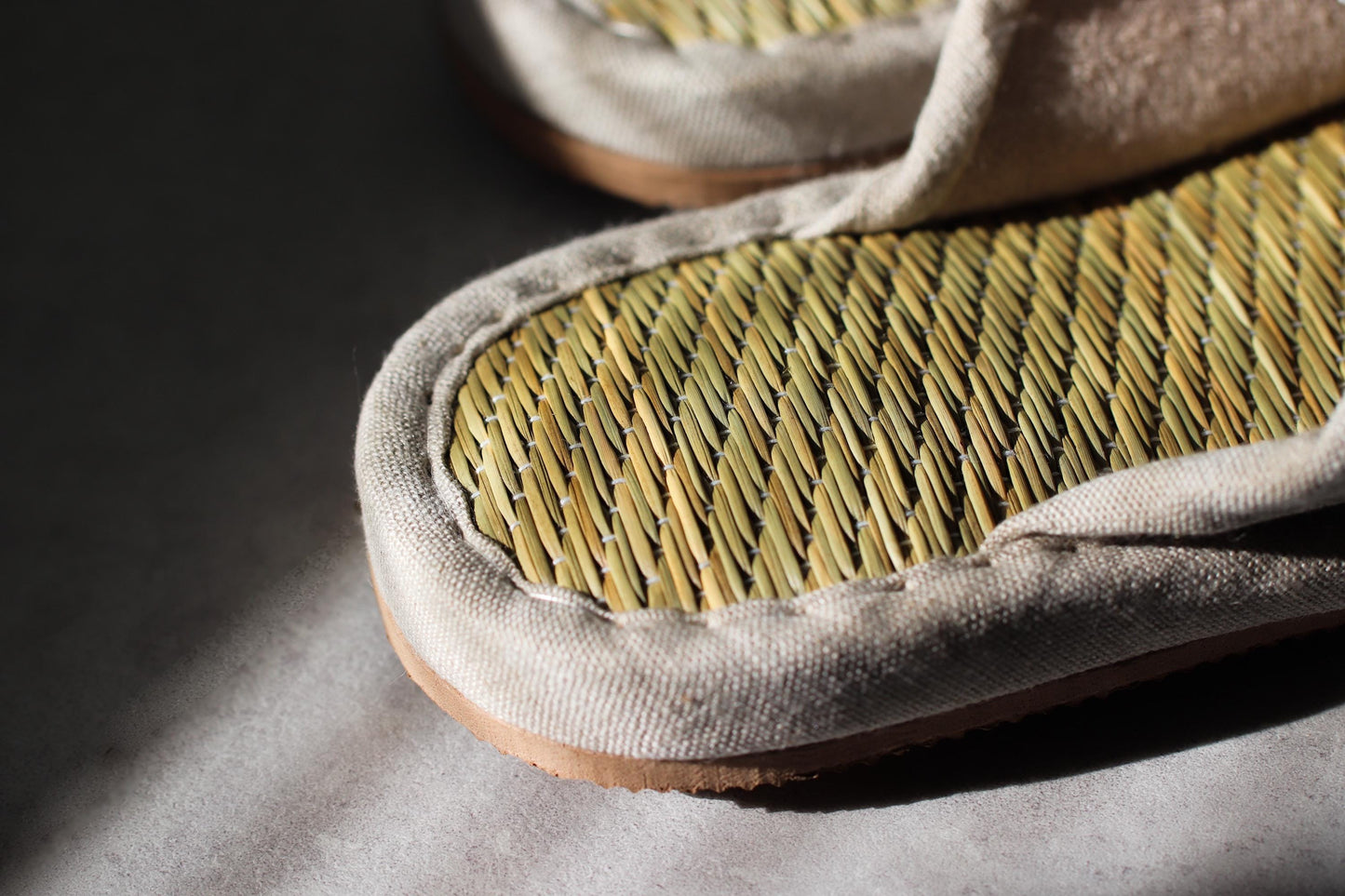 Japanese Igusa Slippers XL / Natural Tatami Sandals / Breathable Summer House Shoes / Anti-Slip EVA Sole