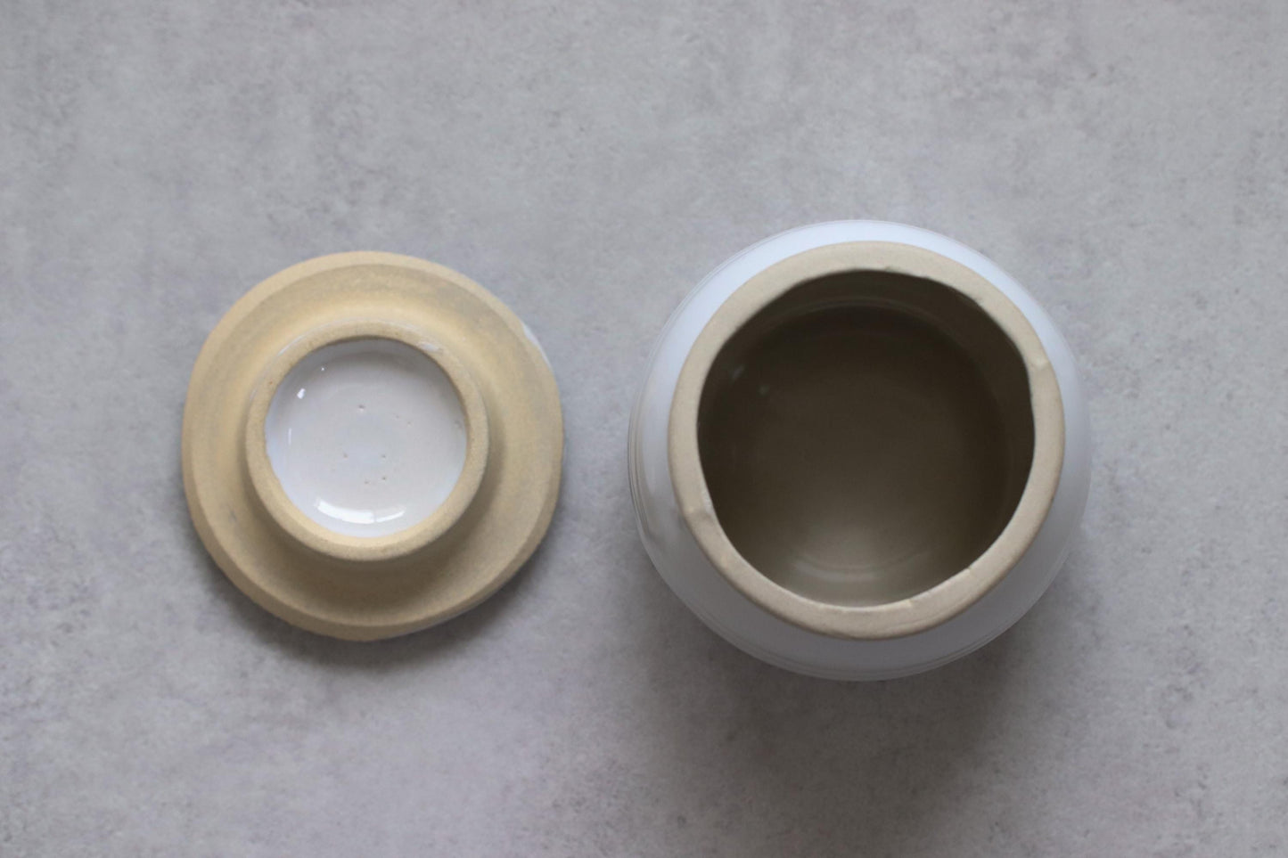 Japanese Ceramic Pickle Jar with Lid | Handmade Miso Pot | Traditional Tajimi Ware | Small Fermentation Crock | Olive / White /Brown |180ml