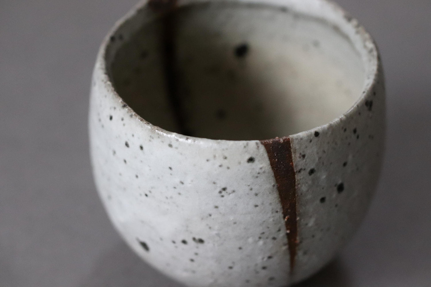 Handcrafted Japanese Yunomi Tea Cup | Wabi-Sabi Stoneware | Unique Artisan Pottery | Made in Japan