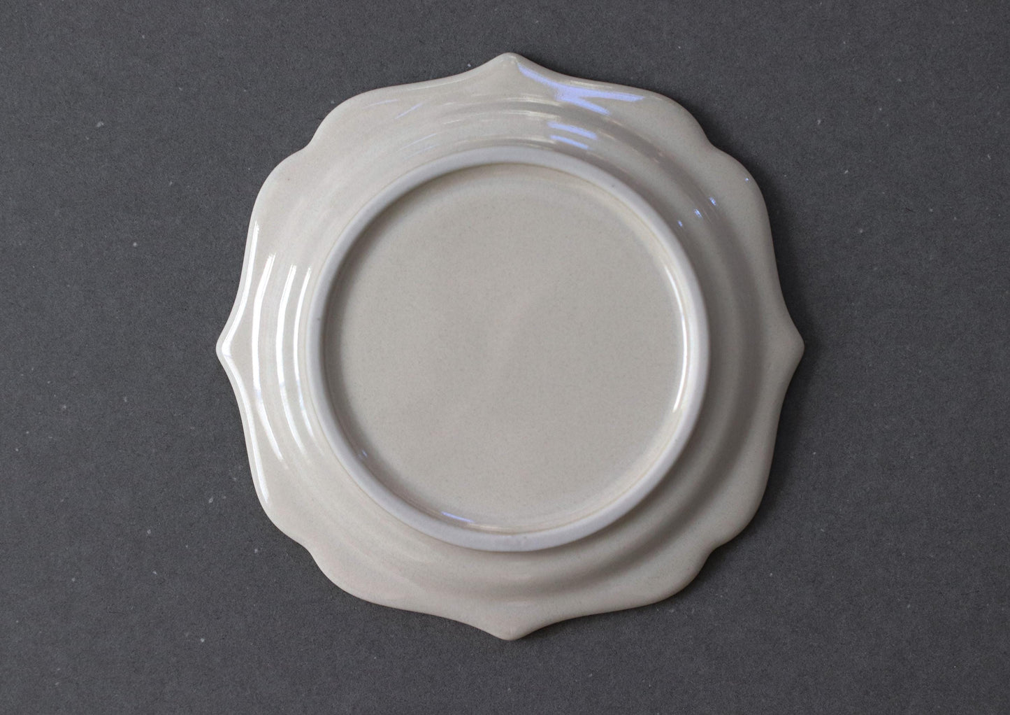 Japanese Mino Ware Scalloped White Porcelain Plate 11.8cm | Handmade Style Small Dessert Plate | Made in Japan