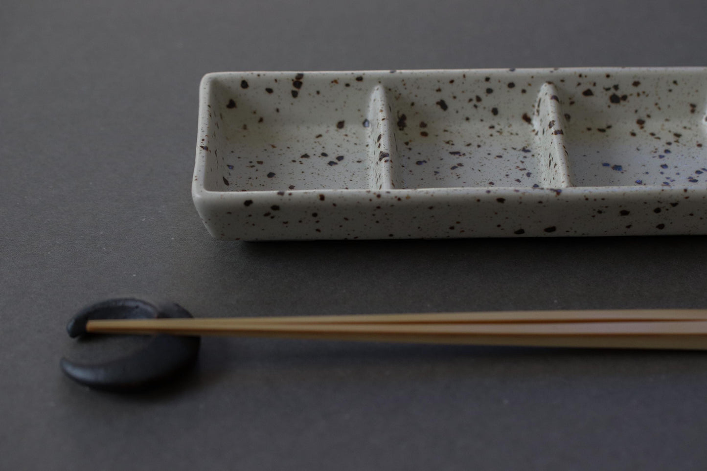 Japanese Mino Ware 3-Compartment Dish | Minimal White Speckled Plate | Made in Japan