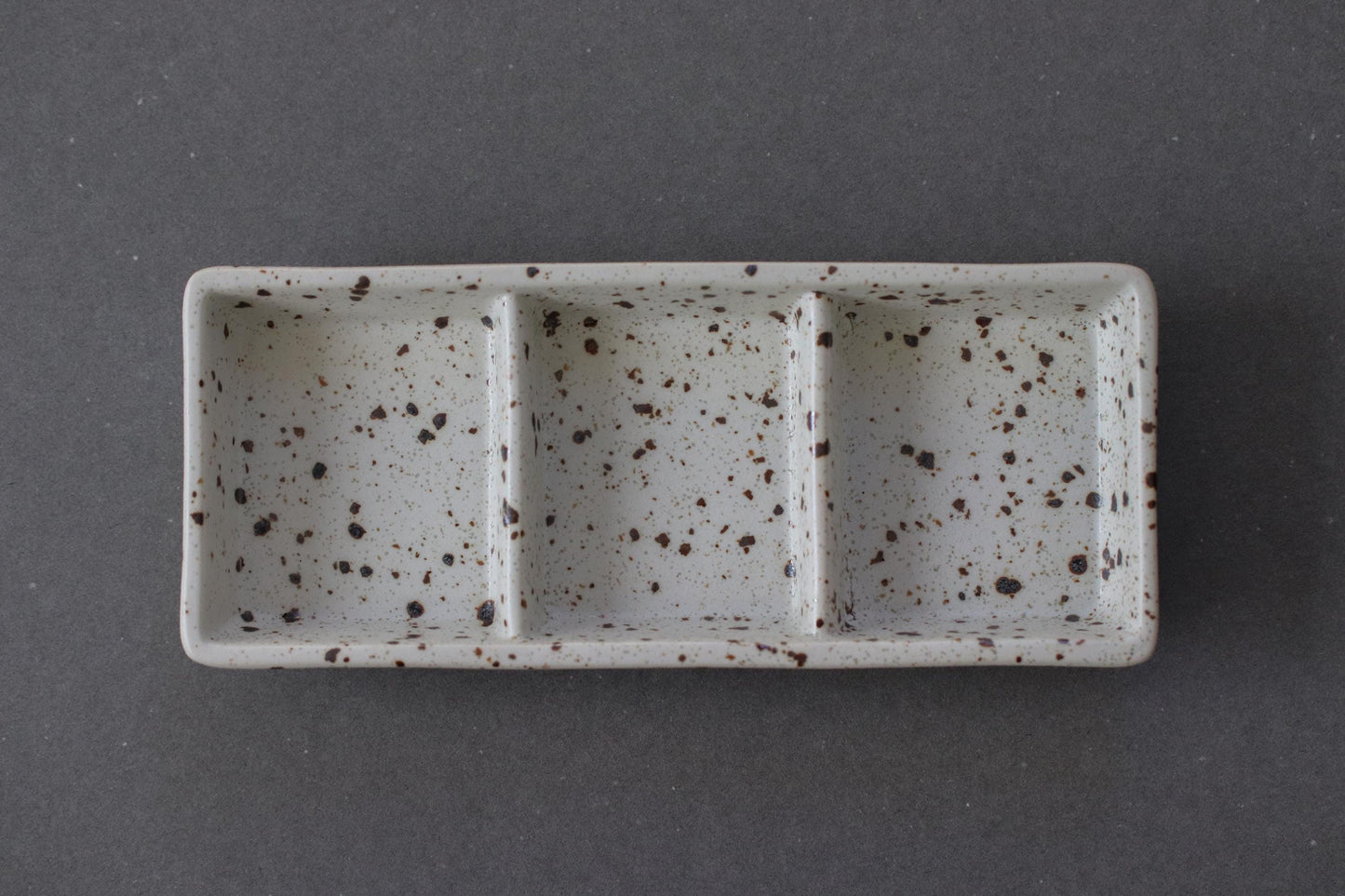 Japanese Mino Ware 3-Compartment Dish | Minimal White Speckled Plate | Made in Japan