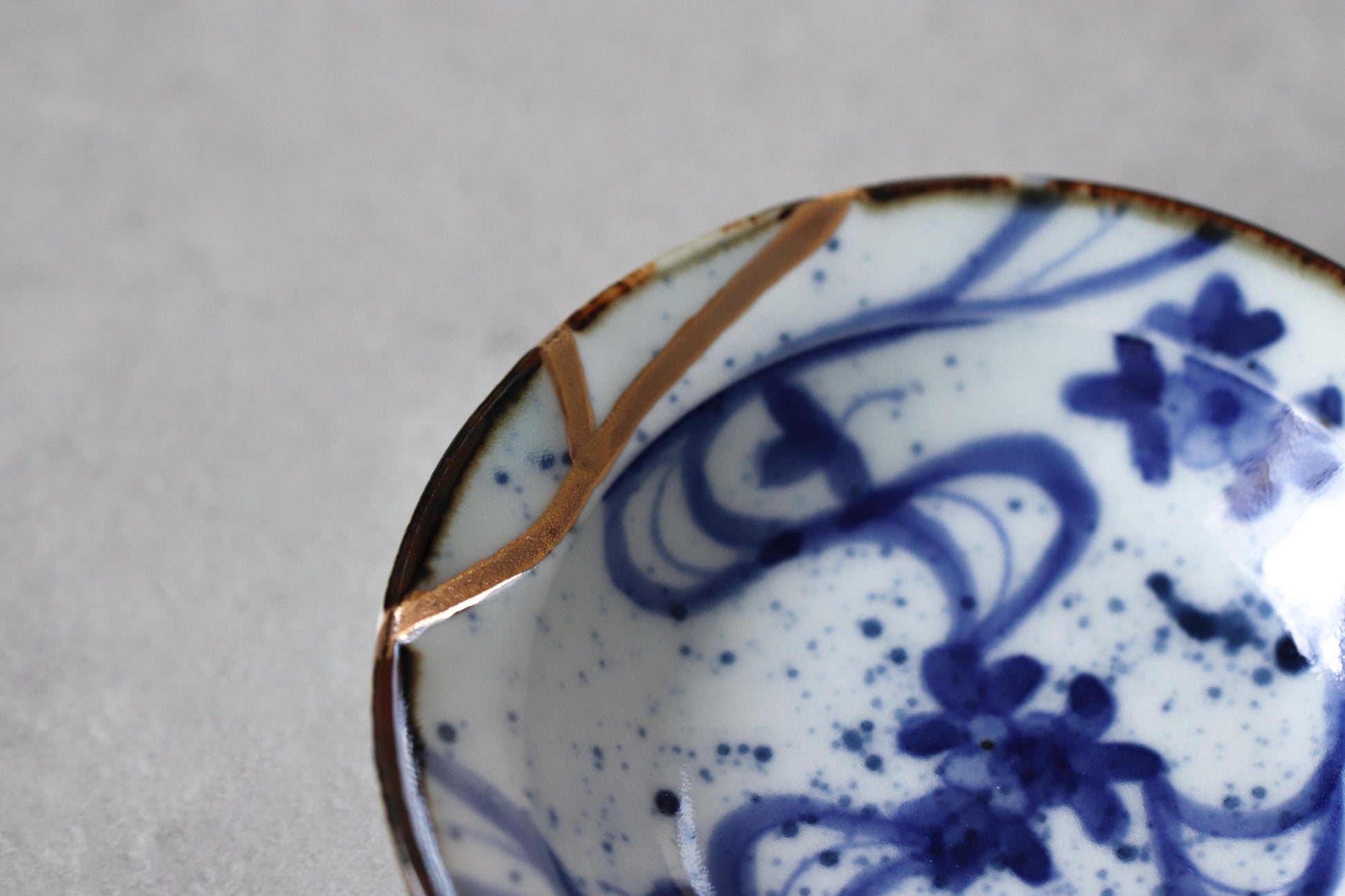 Kintsugi Inspired Imari Porcelain Plate, Hand Painted Japanese Small Dish, Blue and Gold Side Plate, Made in Japan Wabi Sabi Tableware