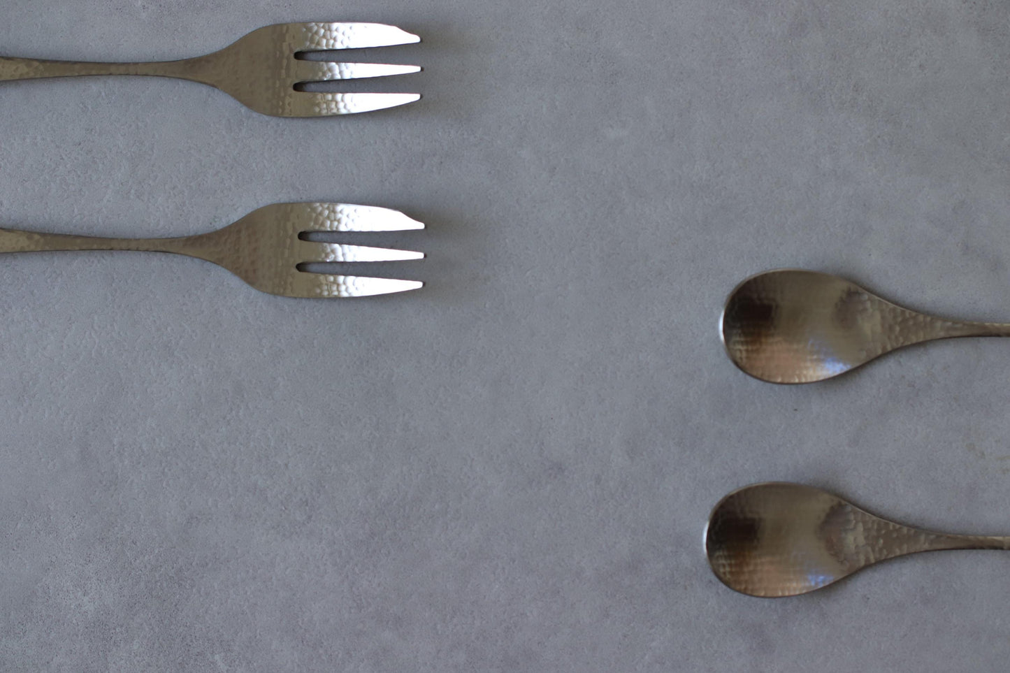 Japanese Hammered Dinner Fork | Stainless Steel Fork | Made in Japan Tsubame-Sanjo | Wabi Sabi Minimal Cutlery