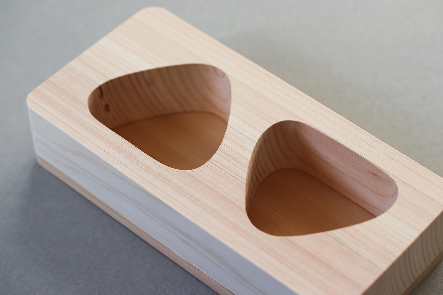 Onigiri Kit – Japanese Rice Ball Making Set | Hinoki Wooden Mold | Ariake Nori, Rokosuke Umami Salt, Yukari, Shio Kombu, Hanamusubi Furikake