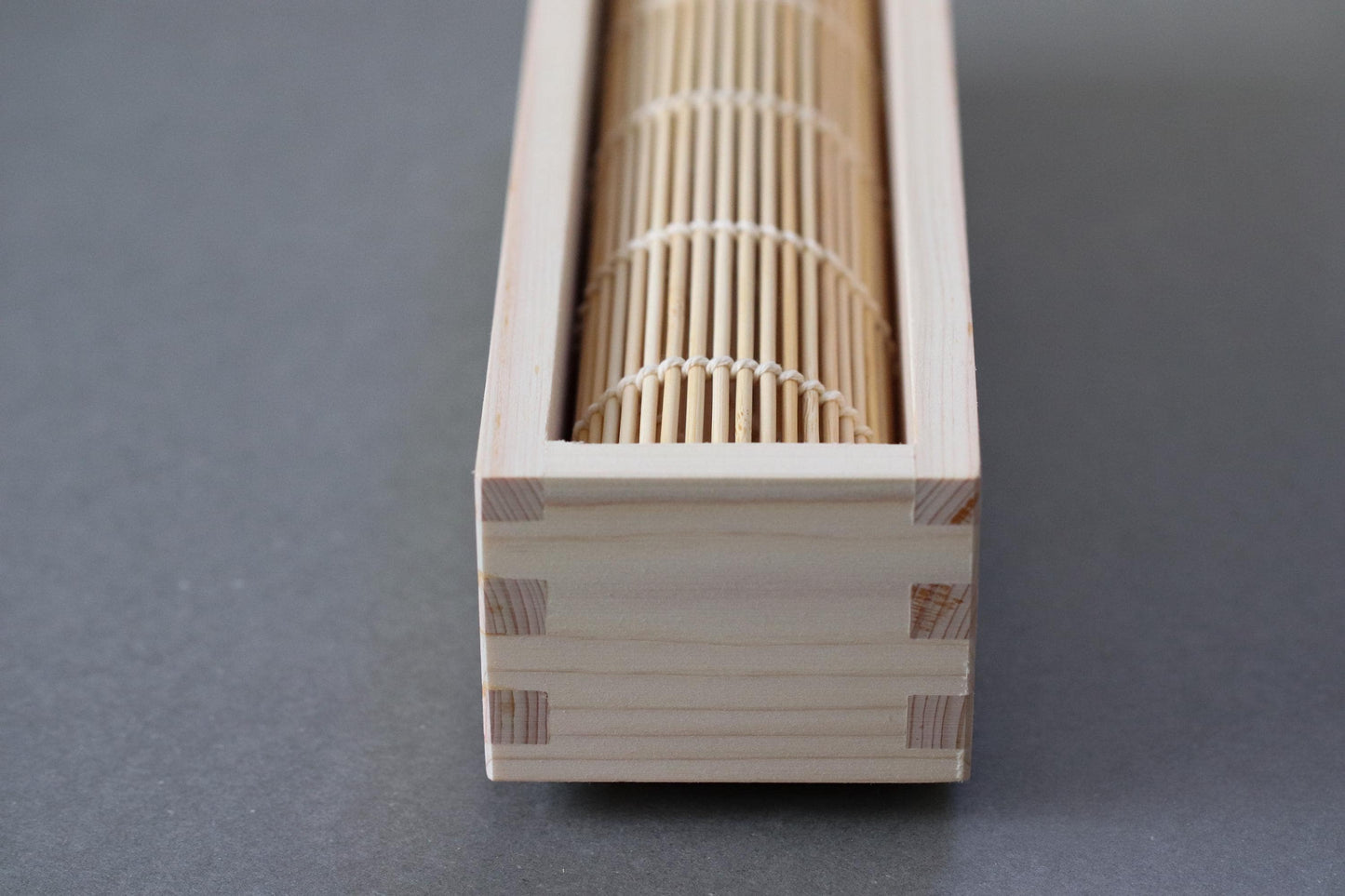 Japanese Sushi Roll Making Kit Hinoki Wooden Sushi Maker Bamboo Mat Set Made in Japan