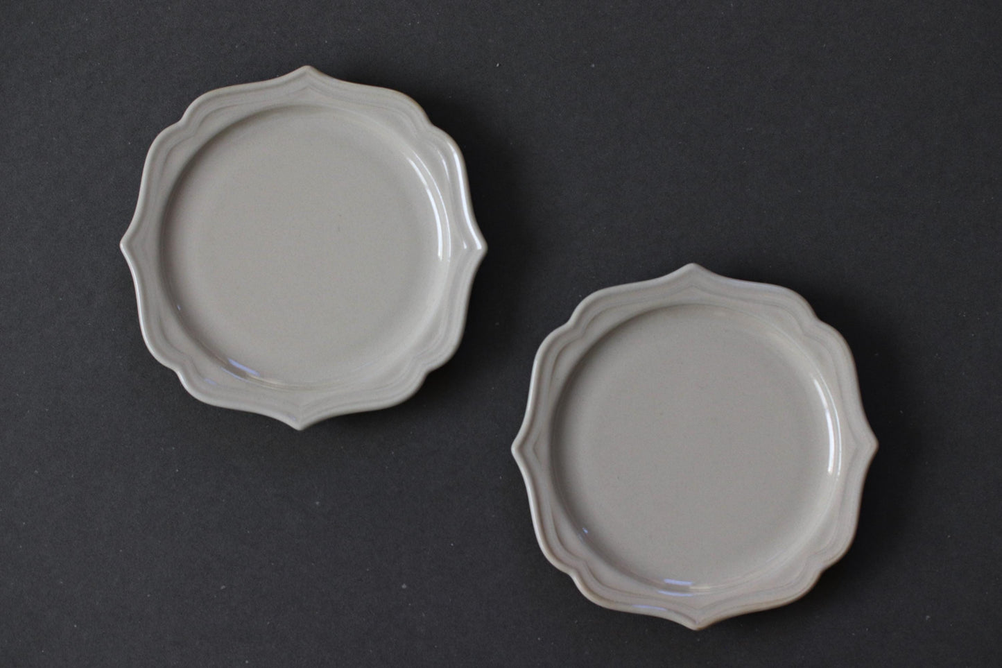 Japanese Mino Ware Scalloped White Porcelain Plate 11.8cm | Handmade Style Small Dessert Plate | Made in Japan