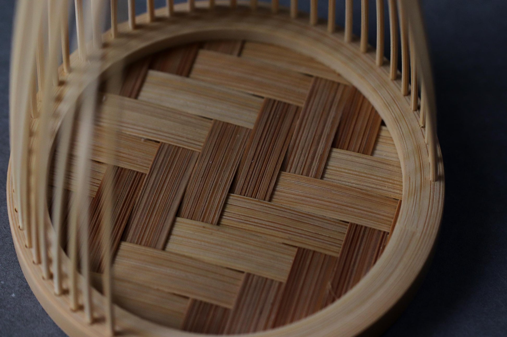 Suruga Bamboo Sculpture Lantern “Shinsetsu” — Traditional Japanese Craft, Fine Bamboo Art, Minimalist LED Candle Holder, Made in Japan