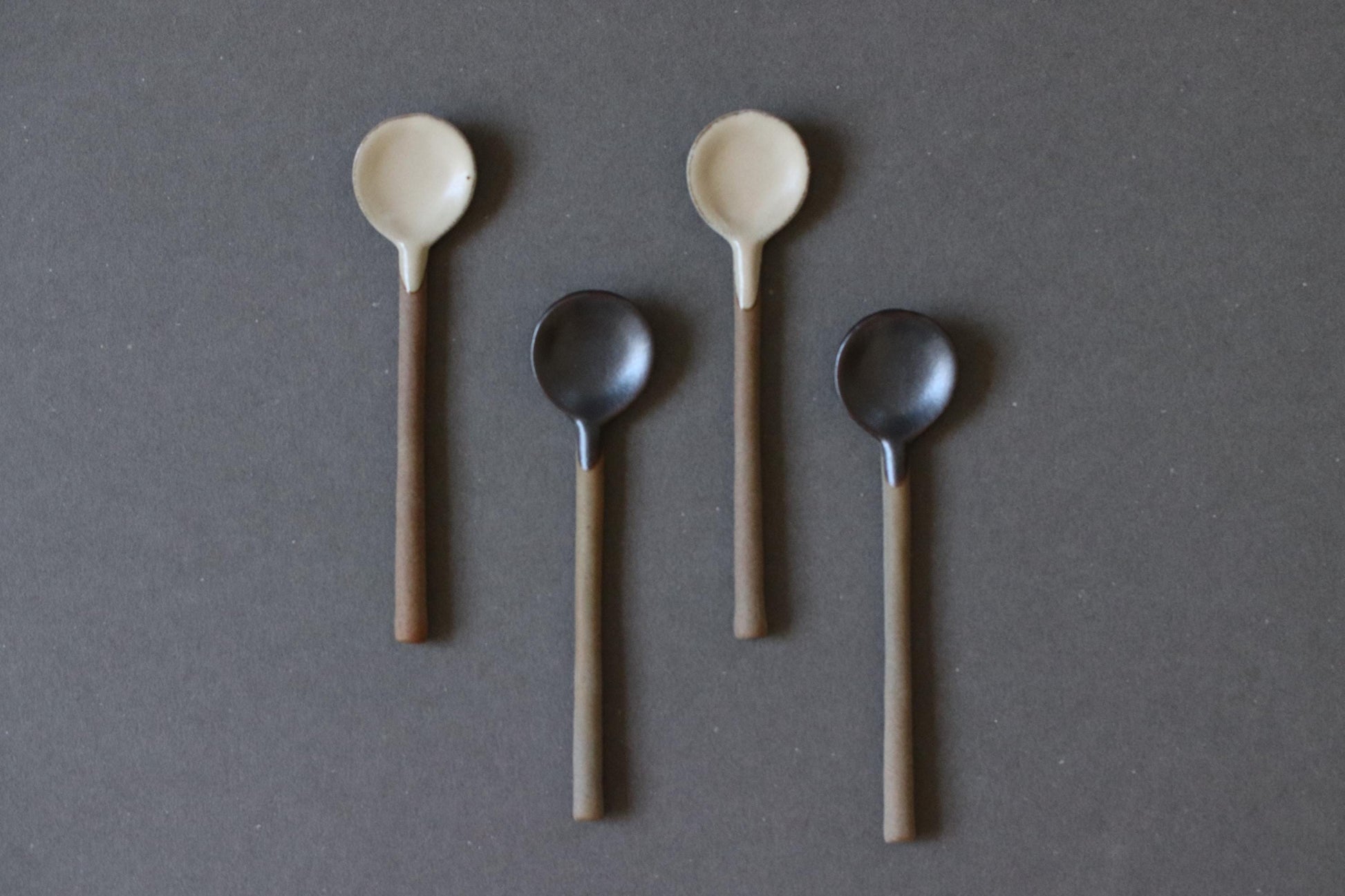 Japanese Pottery Spoon | Mino Ware Ceramic Tea Spoon | Handmade Style | Black / White | Minimal Japanese Tableware