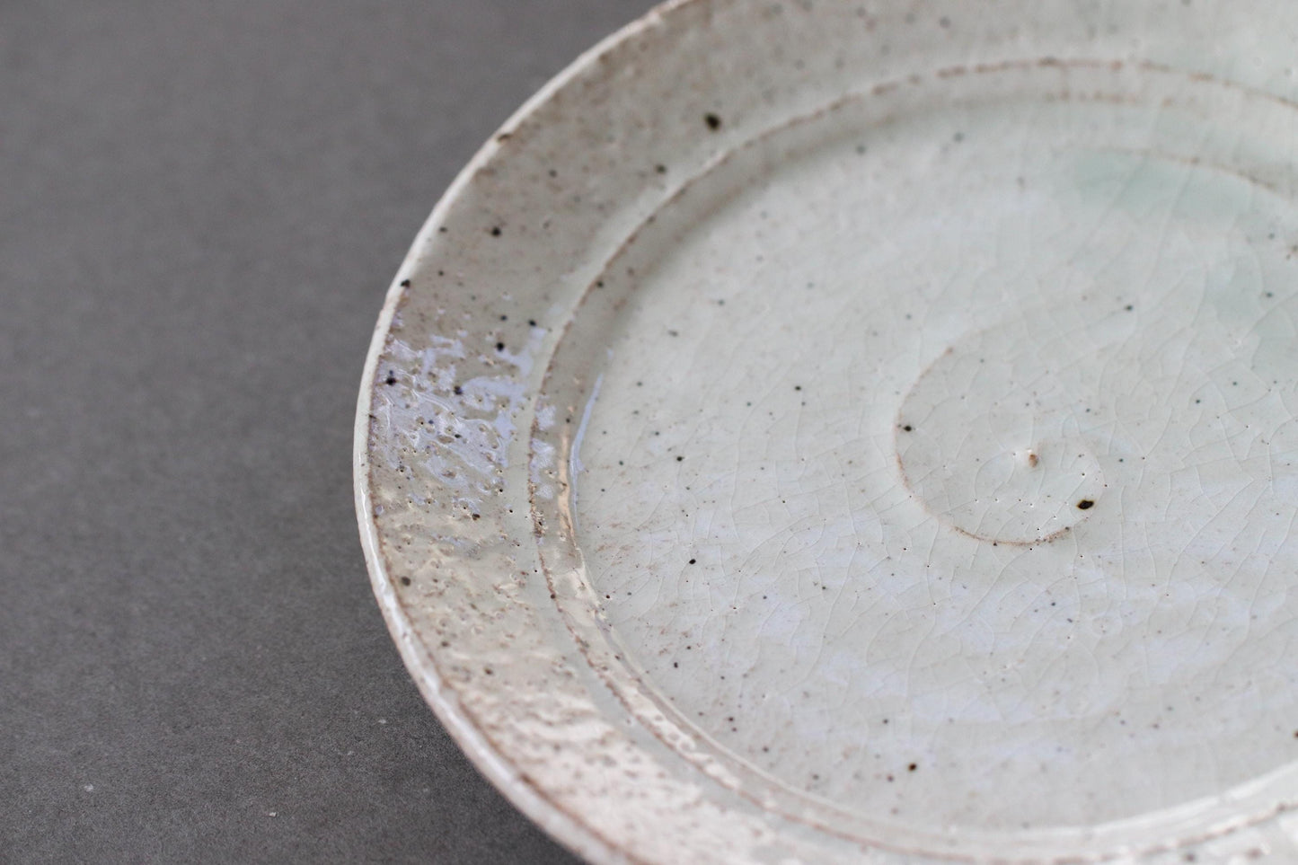 Kitayama Kohiki Small Plate | Japanese Pottery Side Plate 15.5cm | Wabi-Sabi Ceramic Dessert Dish | Artist Made in Japan