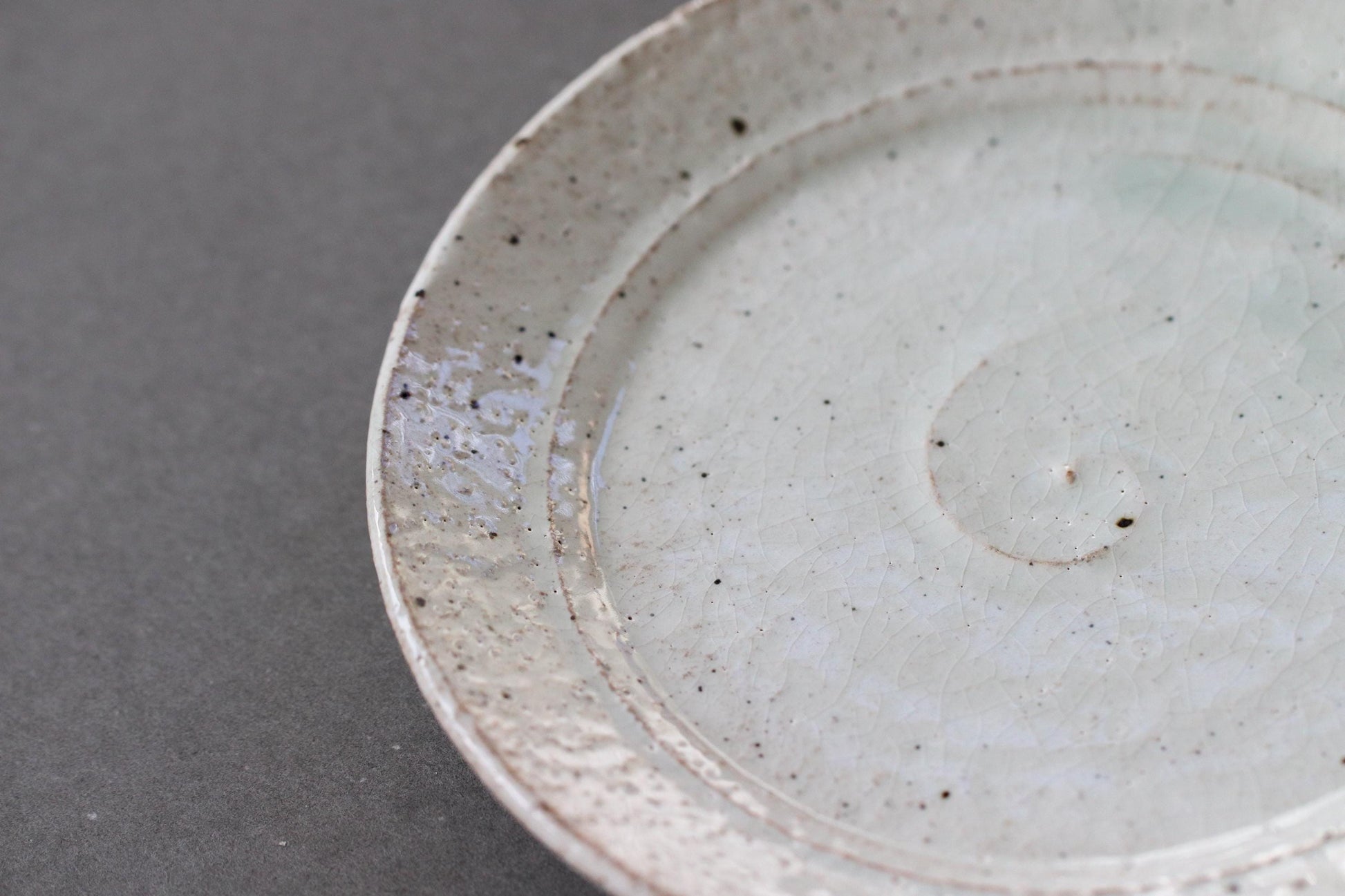Kitayama Kohiki Small Plate | Japanese Pottery Side Plate 15.5cm | Wabi-Sabi Ceramic Dessert Dish | Artist Made in Japan