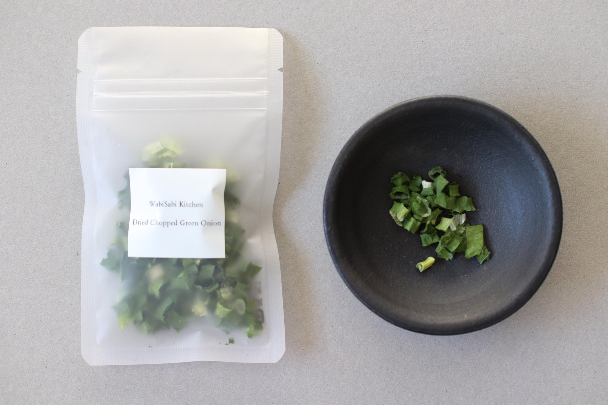 Soba Kit – Japanese Buckwheat Noodle Set | 3 Servings |Traditional 80% Soba | Bamboo Zaru, Soup Base, Dried Organic Green Onion, Recipe Card