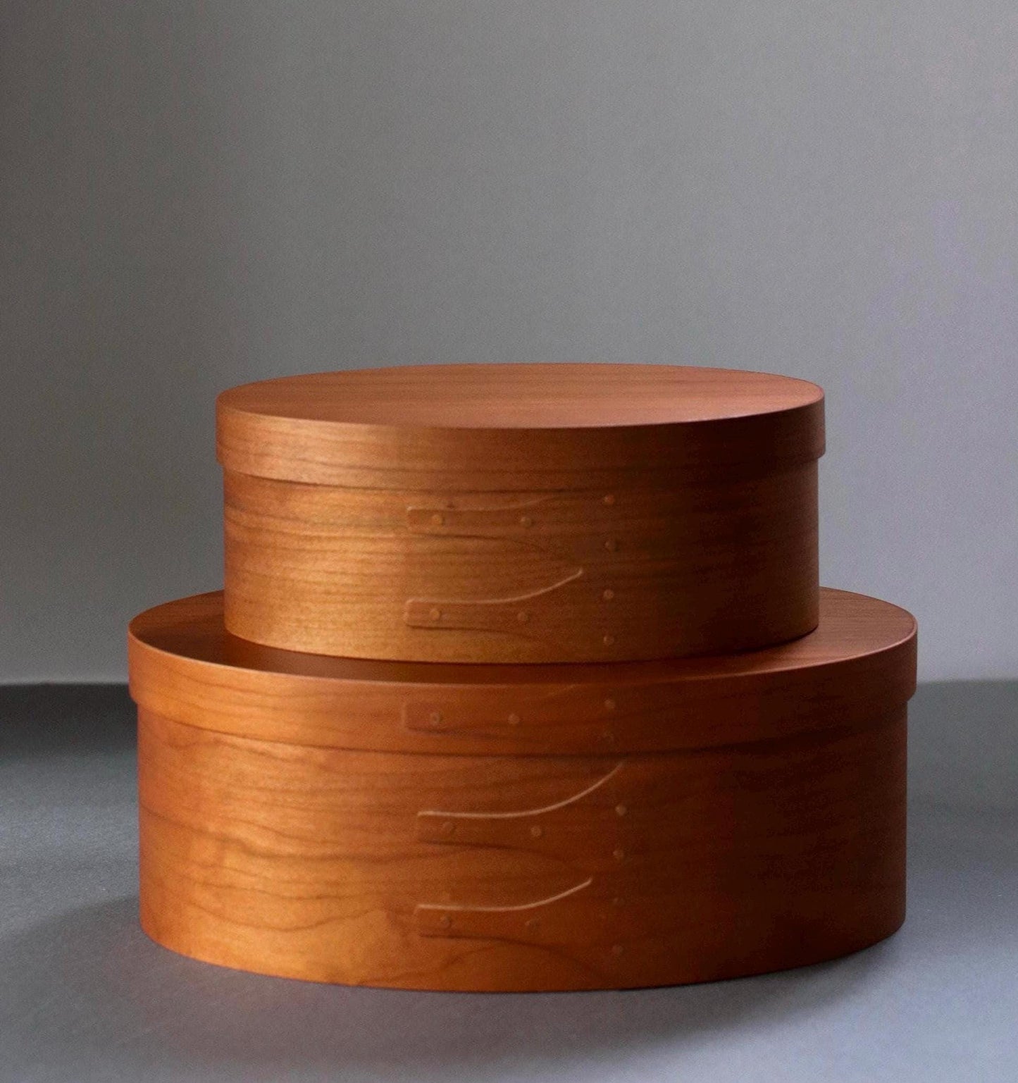 Shaker Oval Box S or M , Cherry Wood Storage Box, Minimalist Wooden Organizer, Wabi Sabi Home Decor