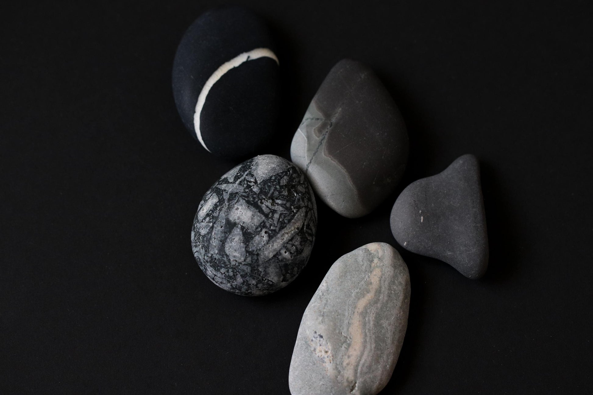 Silent Fragments — Edition 01: Monochrome | Art of Time Tsugaru Stones & Ancient Manuscripts | Set of 5 Hand-Selected Japanese Stones