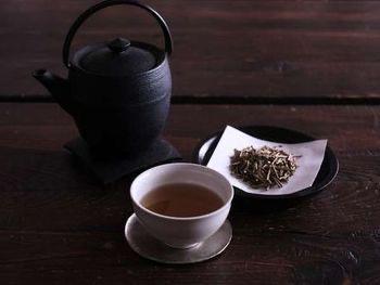 Ippodo Tea Premium Hojicha 60g | Roasted Japanese Green Tea | Low Caffeine | Kyoto Tea House | Relaxing Evening Tea