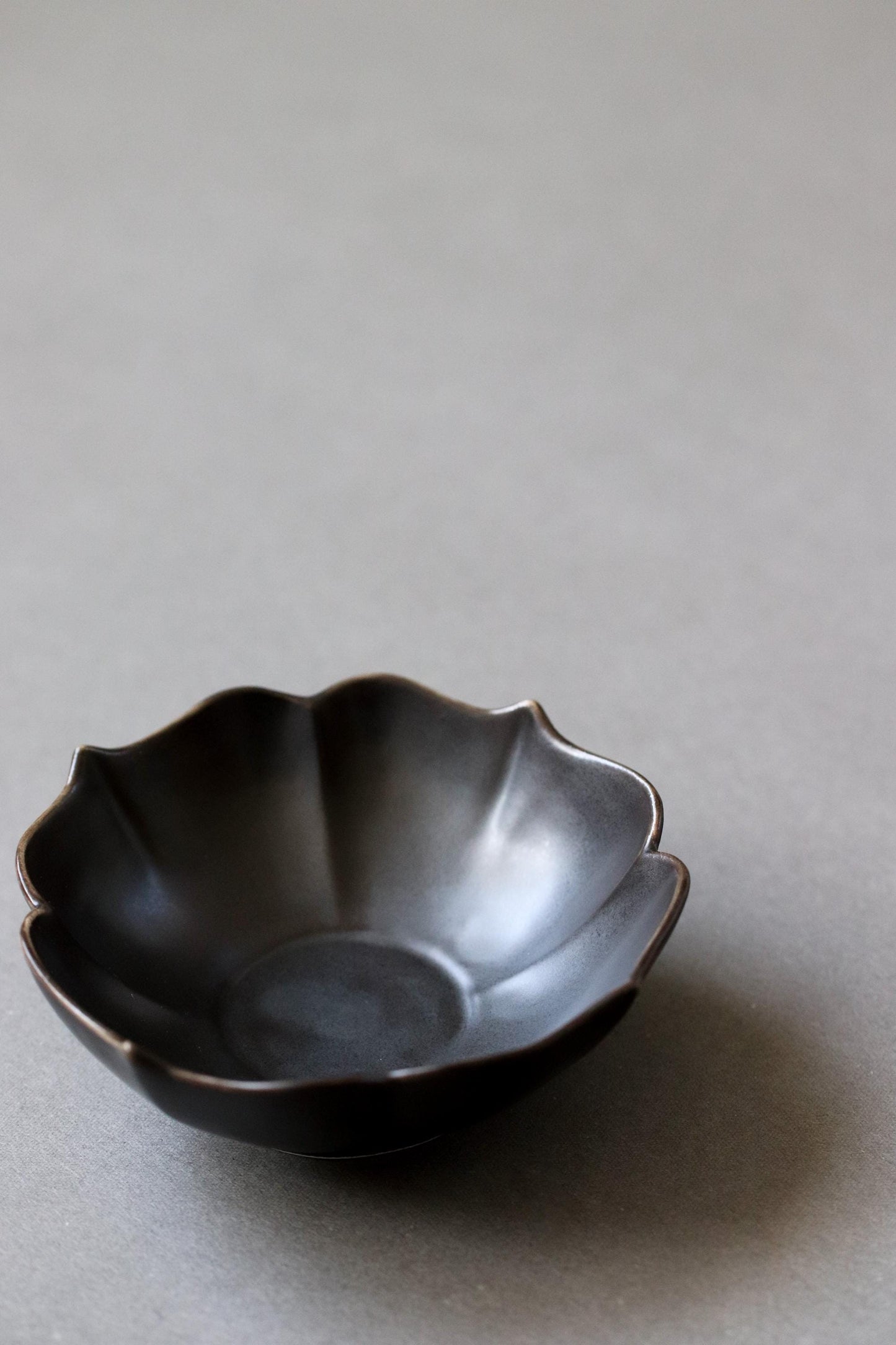 Matte Black Kobachi Small Bowl,Arita Ware Japanese Porcelain, Kikyo Rim Flower Bowl, Appetizer Dessert Dish, Minimal Tableware Made in Japan