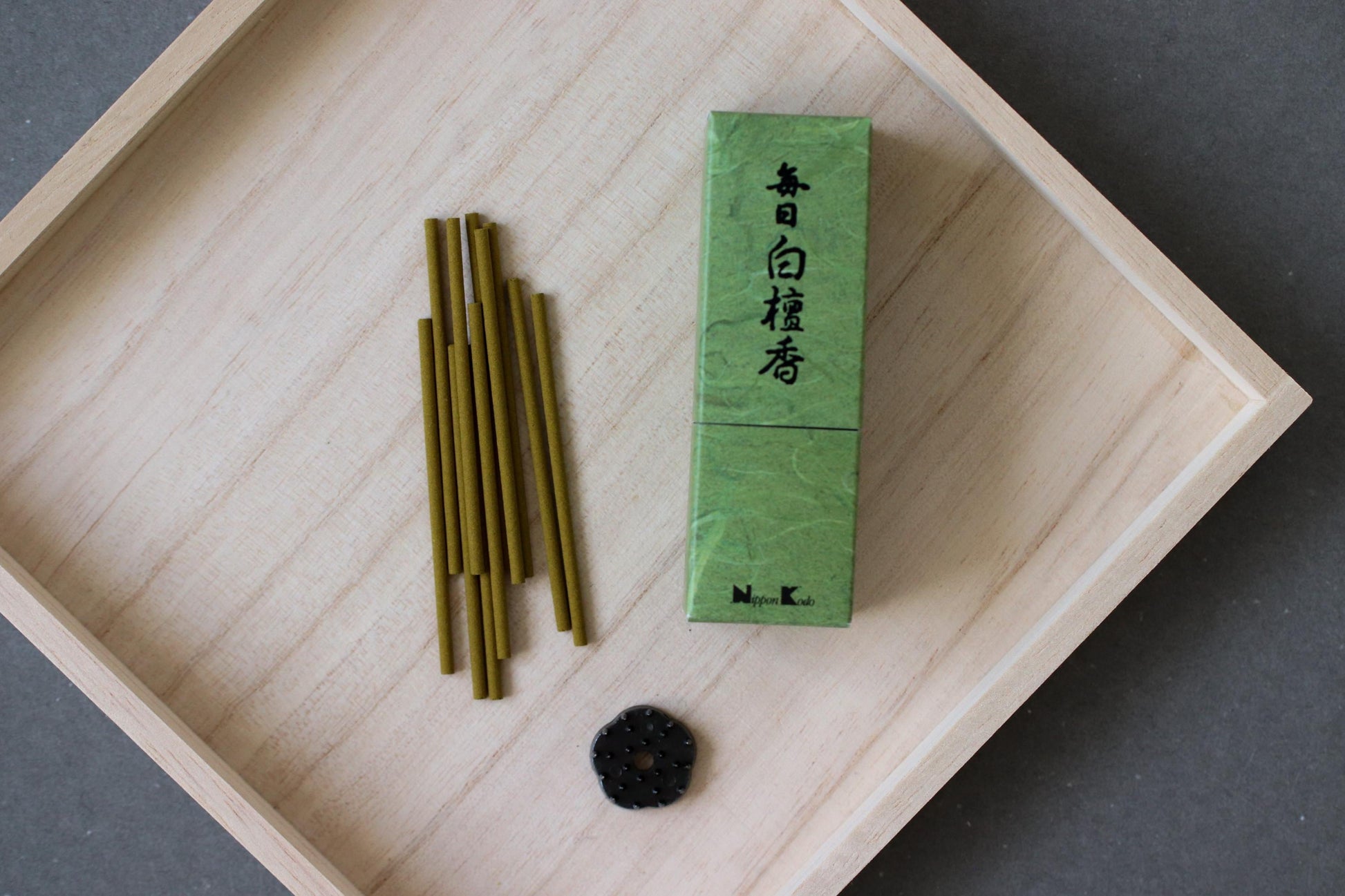 Mainichi Byakudan Sandalwood Incense Sticks 24 pcs w/ Holder | Nippon Kodo Japanese Incense | Short Stick | Calm Aroma