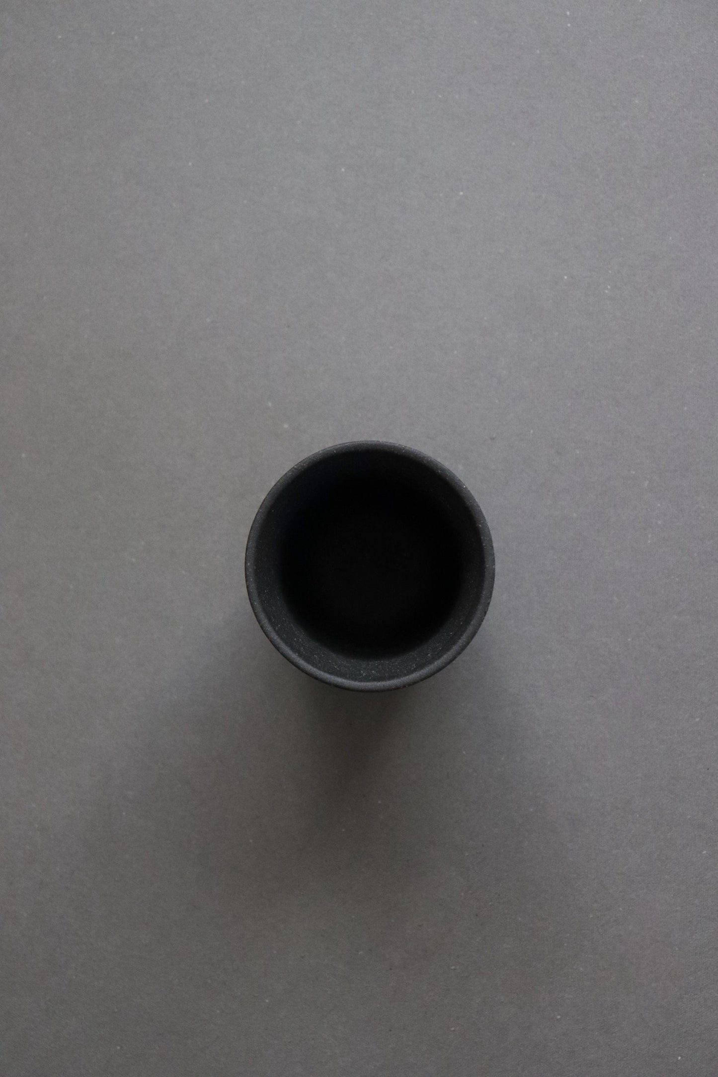Black Bizen Yunomi Tea Cup | Japanese Porcelain Yunomi | Minimal Wabi Sabi Tea Cup | Handmade Japanese Teaware (110ml)
