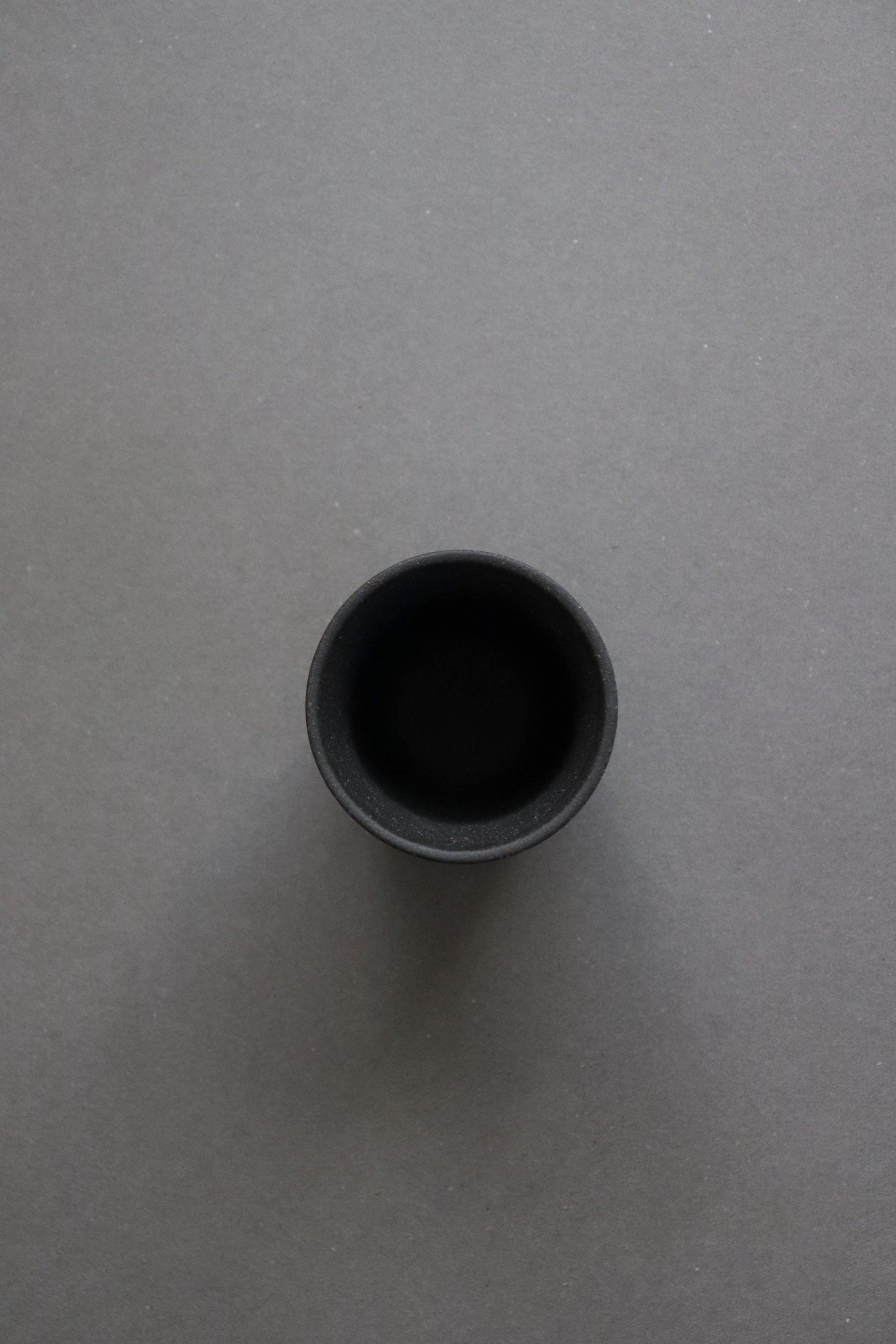 Black Bizen Yunomi Tea Cup | Japanese Porcelain Yunomi | Minimal Wabi Sabi Tea Cup | Handmade Japanese Teaware (110ml)