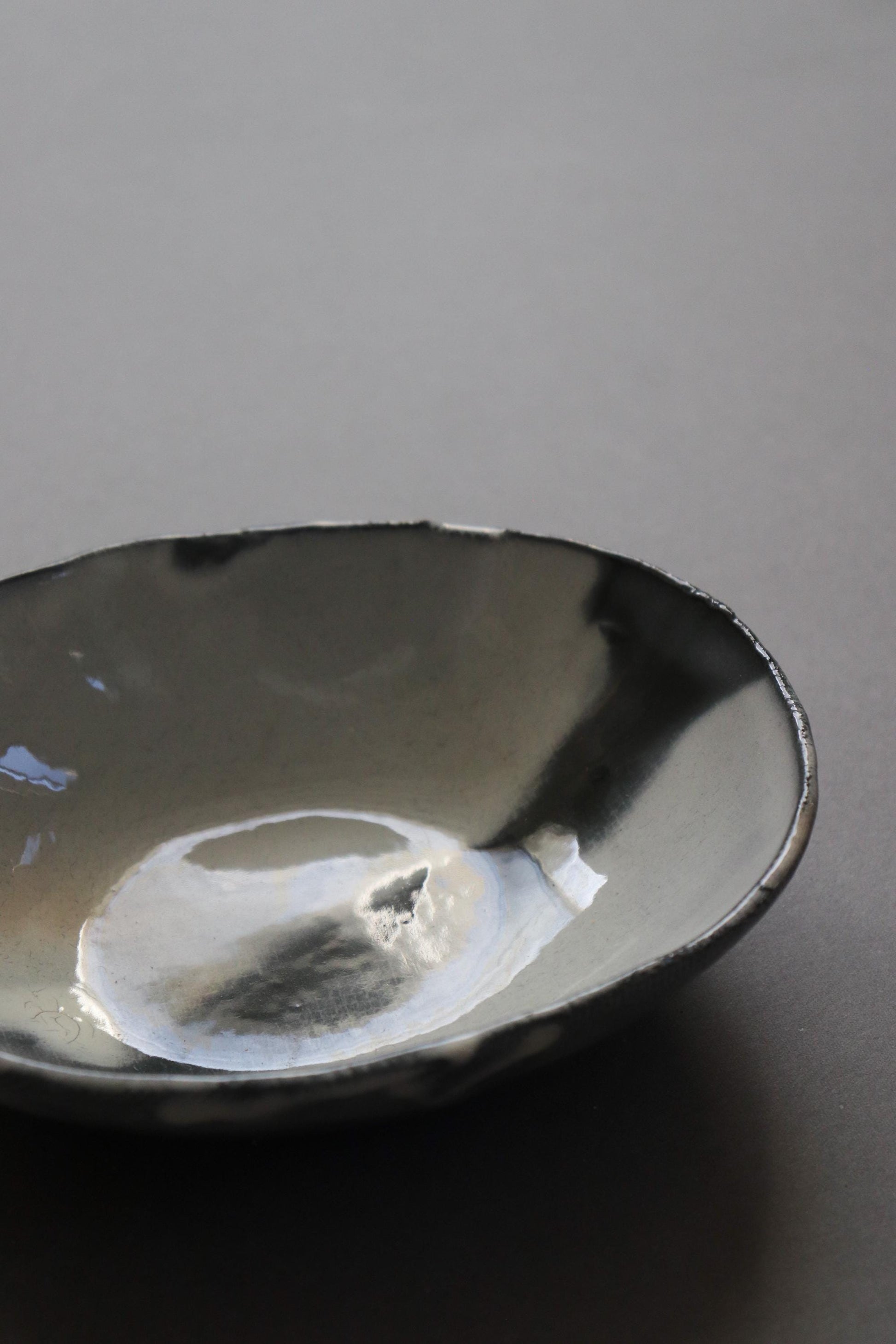 Shigaraki Oval Bowl | Kohiki White Slip Japanese Ceramic Bowl | Sumi Blurred Glaze | Wabi Sabi Serving Dish