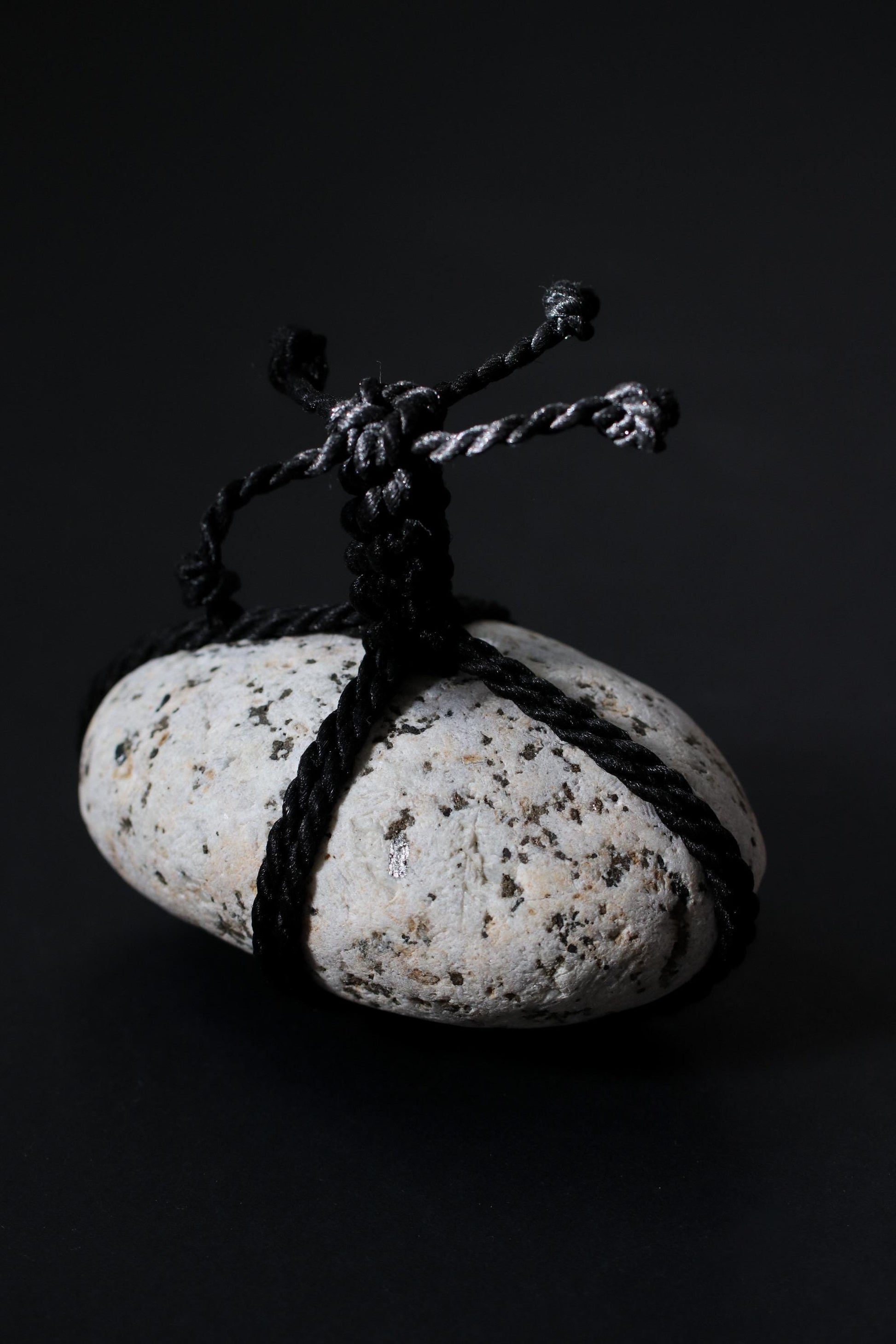 Sekimori-ishi Guardian Stone, Himekawa Granite from Niigata Japan, Hand-Tied with Rope, Zen Garden Art,Wabi-Sabi Ritual Object,One-of-a-Kind