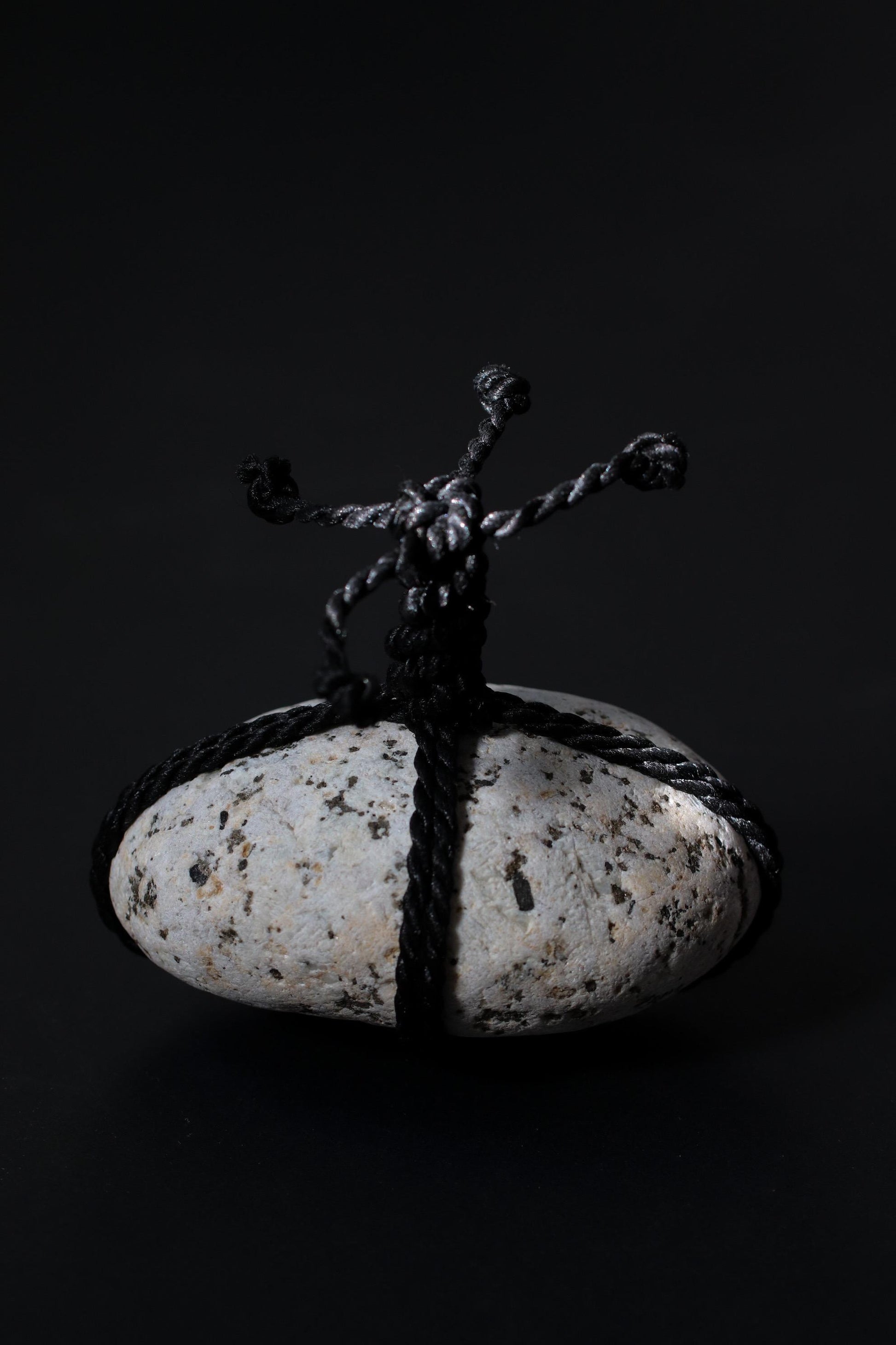 Sekimori-ishi Guardian Stone, Himekawa Granite from Niigata Japan, Hand-Tied with Rope, Zen Garden Art,Wabi-Sabi Ritual Object,One-of-a-Kind