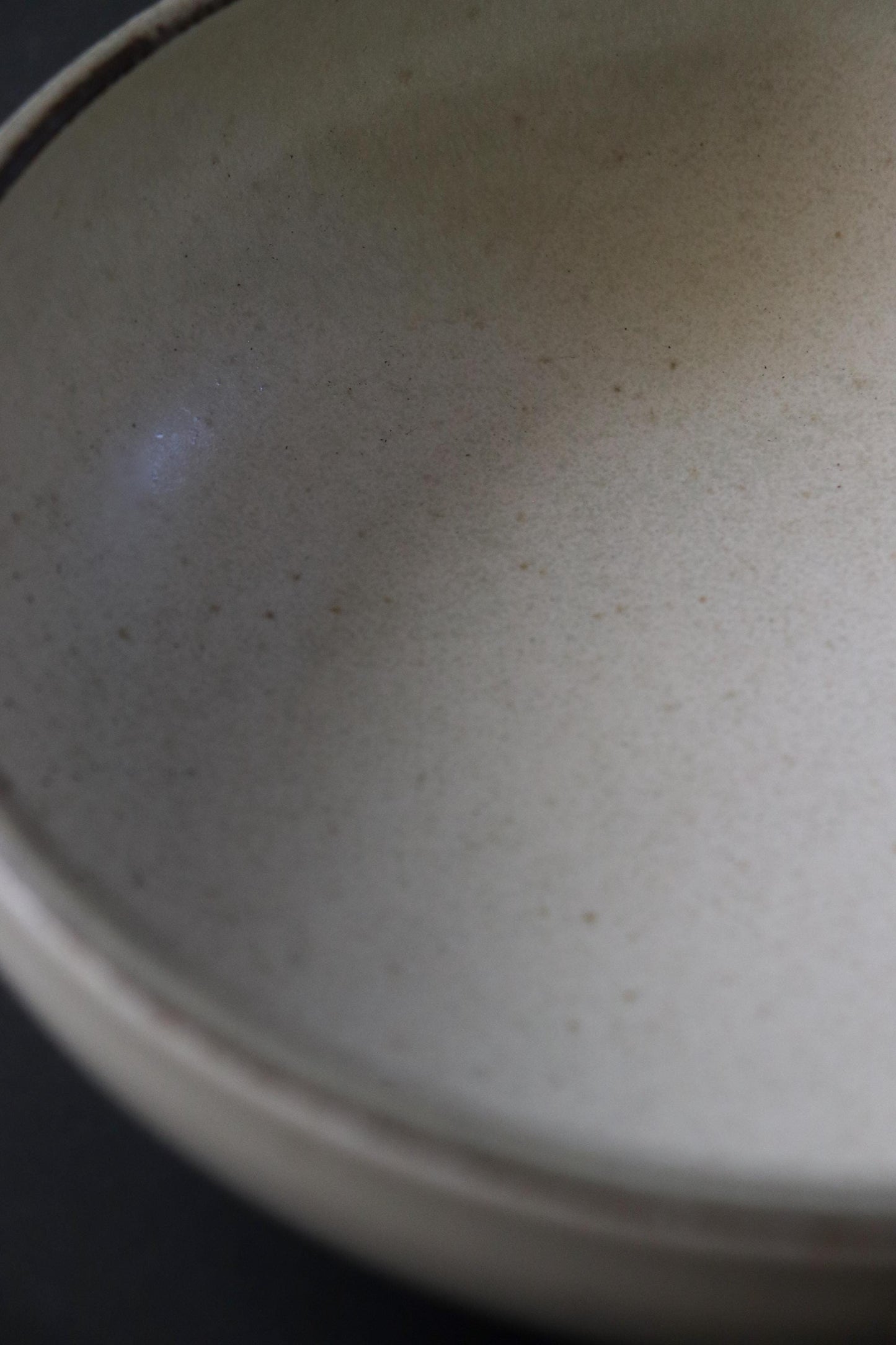 Mino-yaki Japanese Ceramic Serving Bowl, Matte Milk White Soup & Salad Basin, Modern Japandi Tableware, Microwave Dishwasher Safe, 17cm