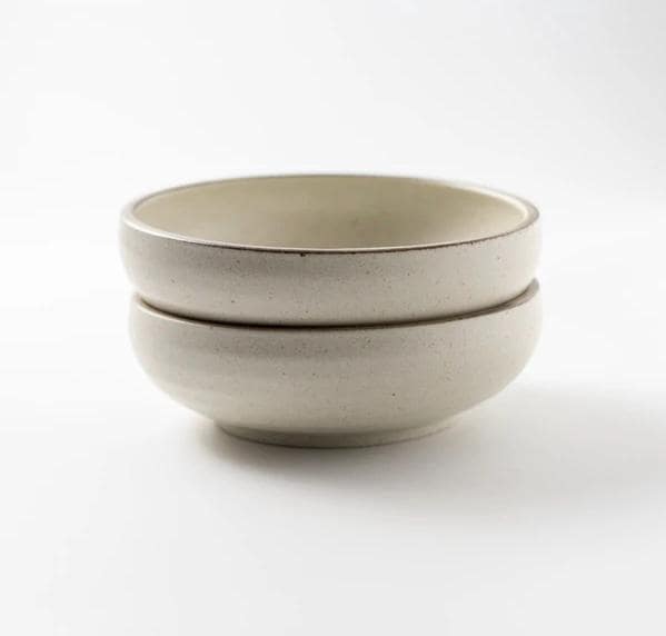 Mino-yaki Japanese Ceramic Serving Bowl, Matte Milk White Soup & Salad Basin, Modern Japandi Tableware, Microwave Dishwasher Safe, 17cm