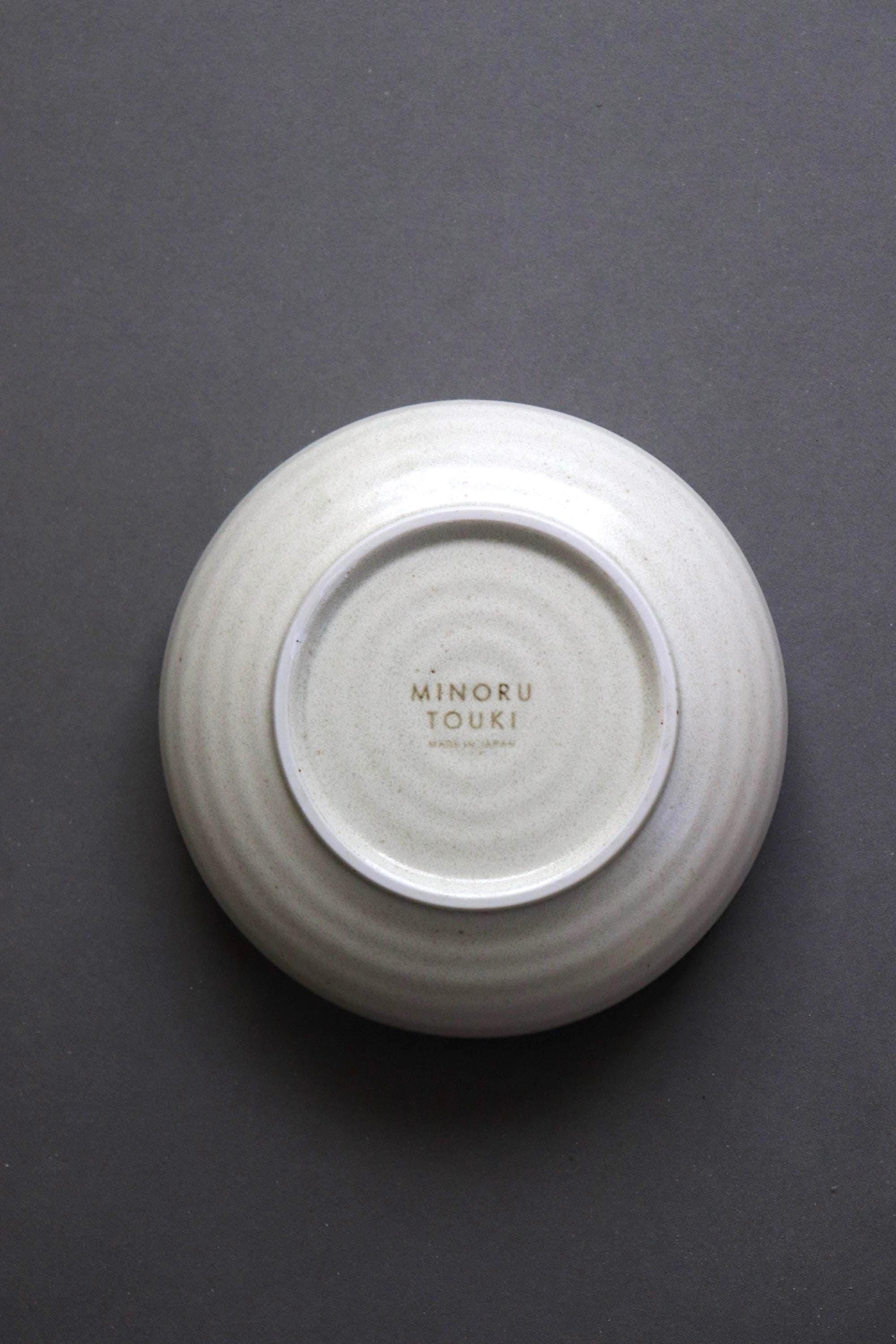 Mino-yaki Japanese Ceramic Serving Bowl, Matte Milk White Soup & Salad Basin, Modern Japandi Tableware, Microwave Dishwasher Safe, 17cm