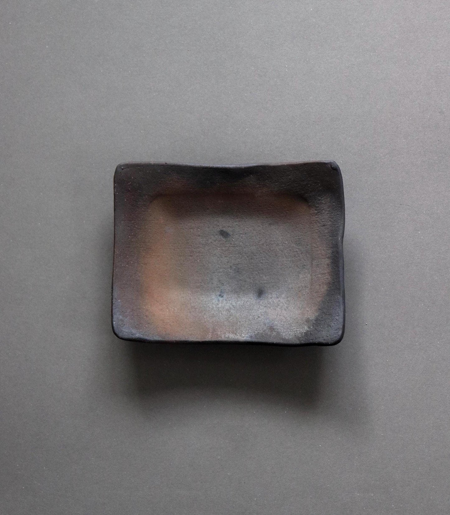 Shigaraki-yaki Rectangular Charcoal-Fired Bowl, Handcrafted Japanese Stoneware, Wabi-Sabi Geometric Serving Dish, Zen Dinnerware, 7-inch