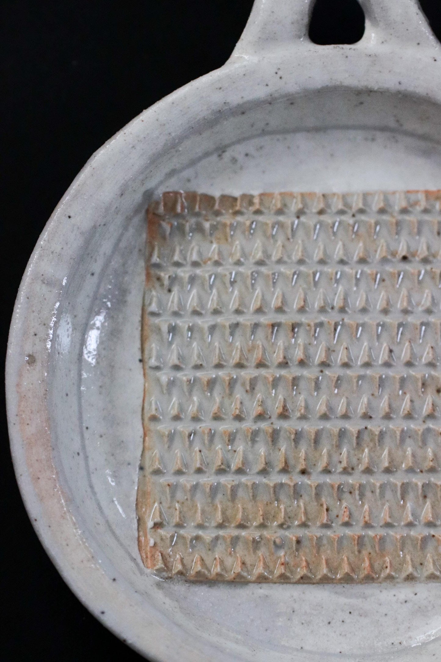 Japanese Shirokohiki Ceramic Grater | Handmade Orishiki Grater Plate | Seto Ware Kitchen Tool | Wabi-Sabi Cooking Tool