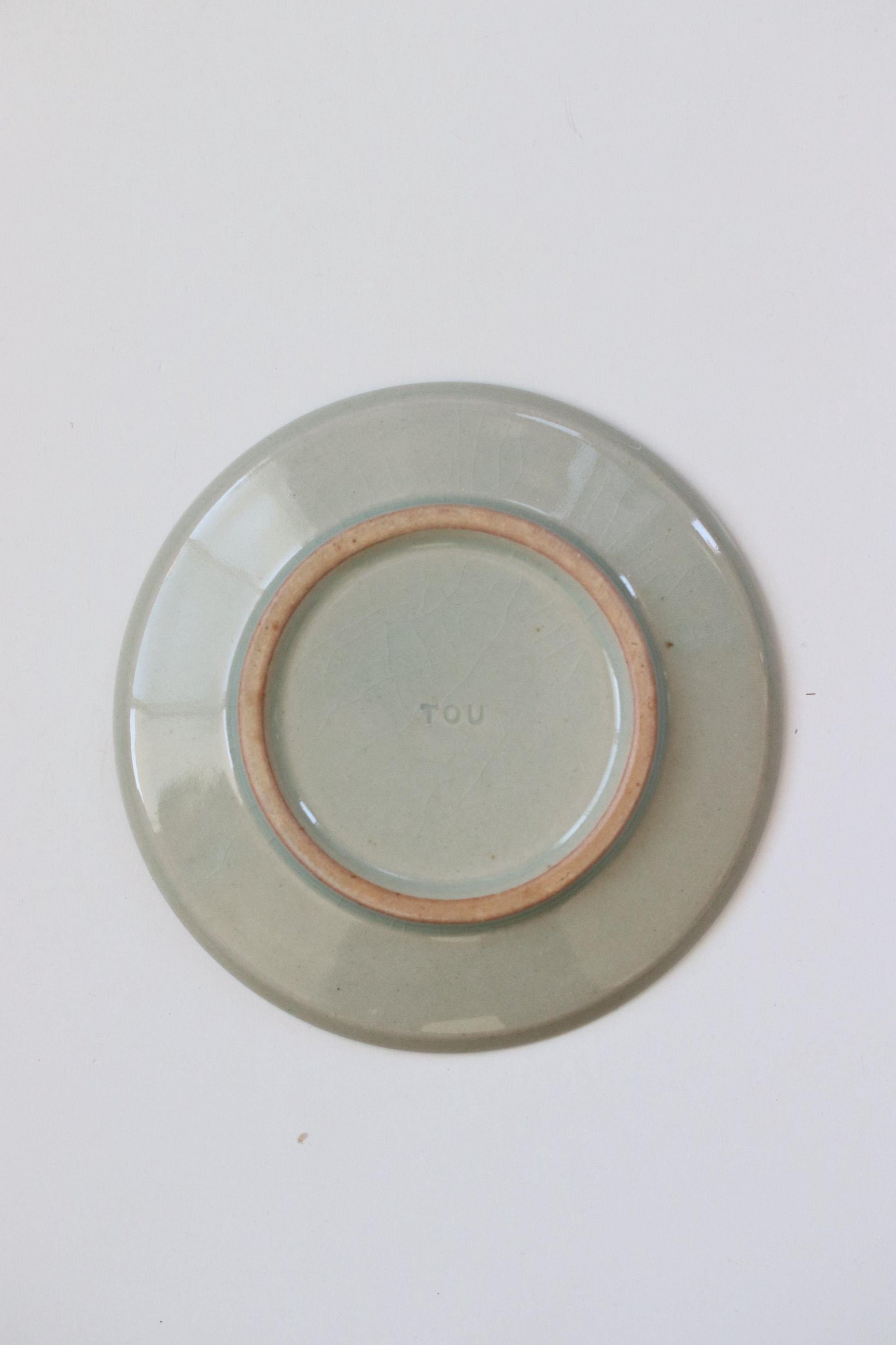TOU Basic 4.5 Sun Plate 13.5cm, Japanese Small Flat Plate, Shigaraki Clay Stoneware, Minimal Side Plate, Dessert Plate, Handmade Japan